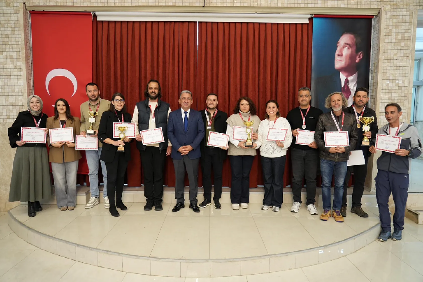 Muğla'da öğretmenler arası spor turnuvalarının ödül töreni coşkuyla gerçekleşti