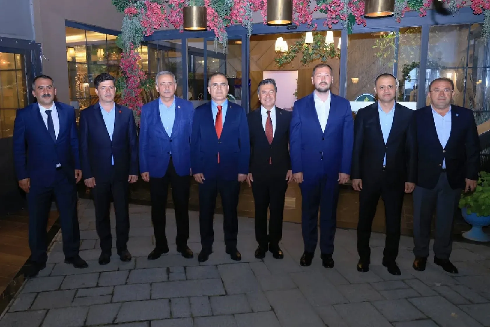 Muğlaspor'da yeni sezon planlaması ve hedefler masaya yatırıldı