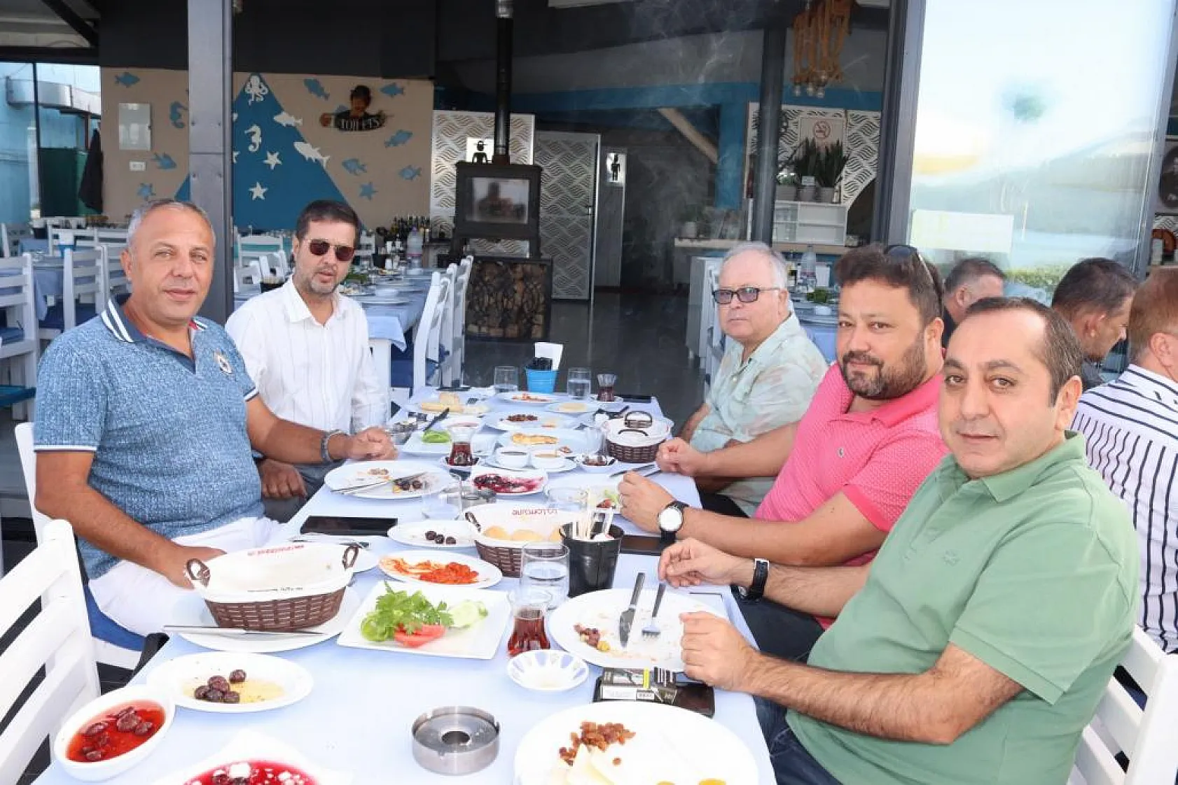 Emlakçılar Derneğinden Geleneksel Kahvaltı Etkinliği 