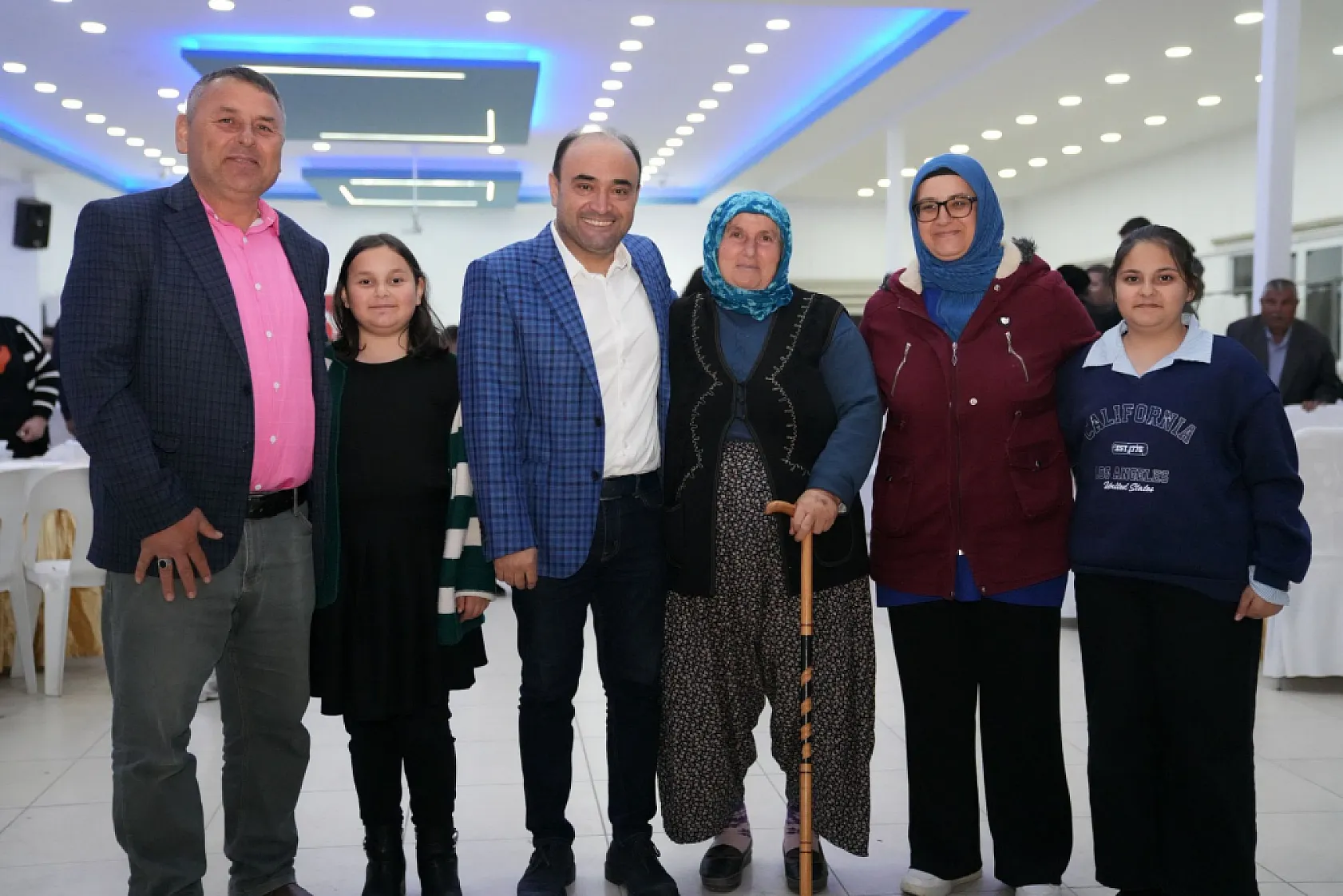 Başkan Akdenizli İftarını Belediye Personeliyle Açtı