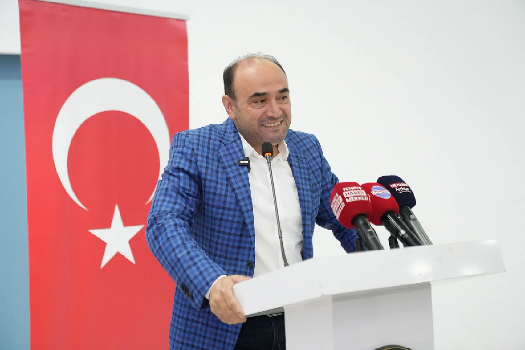 Başkan Akdenizli İftarını Belediye Personeliyle Açtı