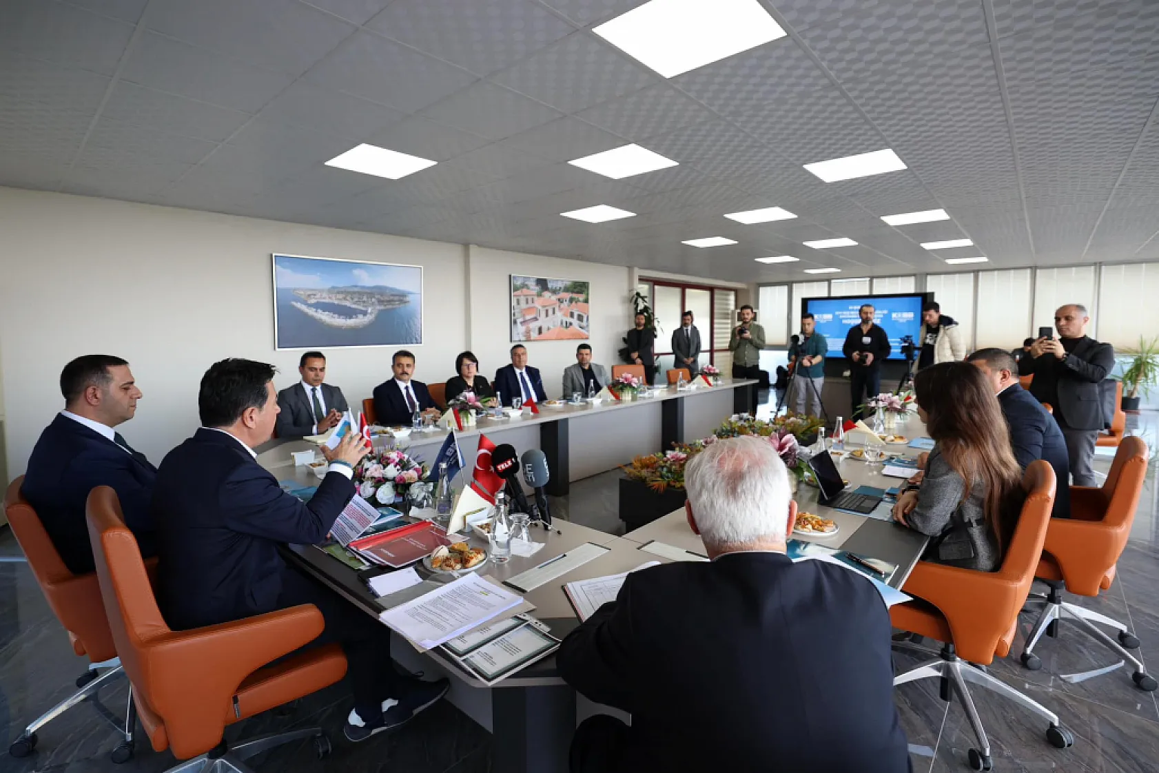 Başkan Aras'tan Kıyı Ege Belediyeler Encümeni'nde önemli açıklamalar