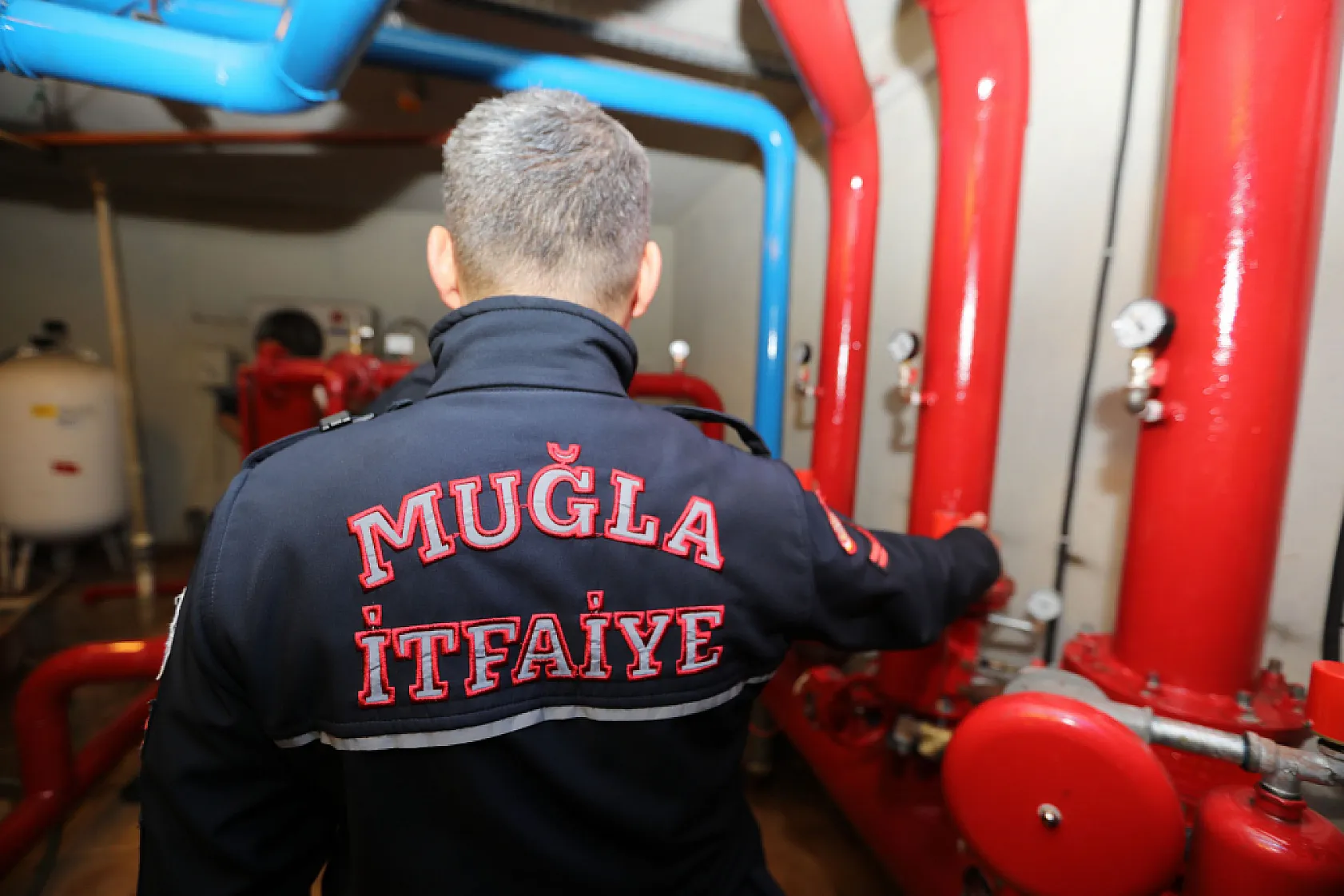 Büyükşehir tesislerde yangın denetimlerine devam ediyor