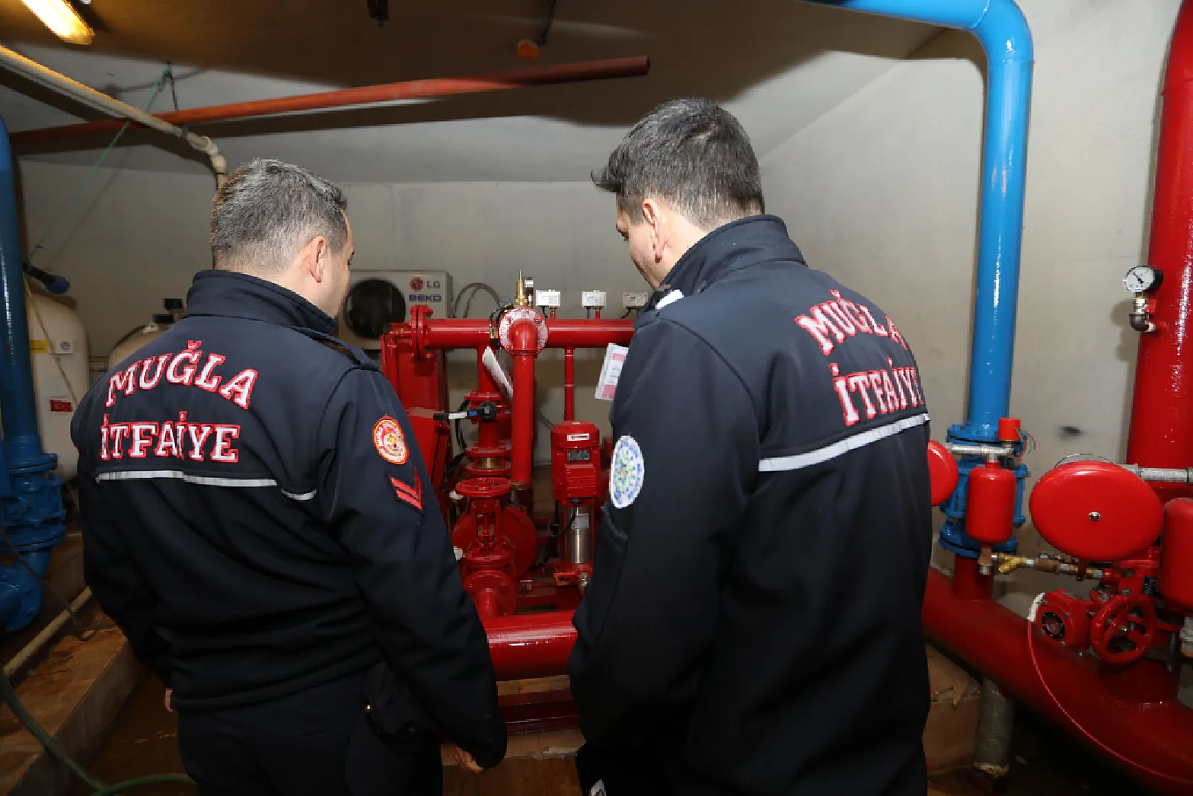 Büyükşehir tesislerde yangın denetimlerine devam ediyor