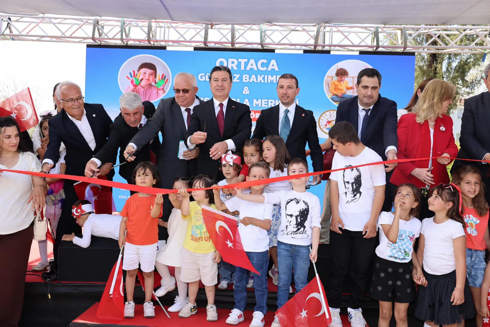 Muğla Büyükşehir Belediyesi Ortaca Kısa Mola Merkezi ve Gündüz Bakımevi açıldı