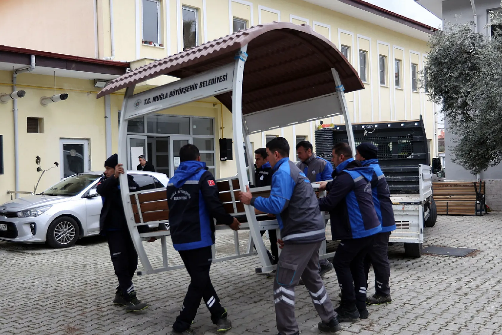 Muğla Büyükşehir'den İlçelere Ortak Kullanım Alanı Desteği
