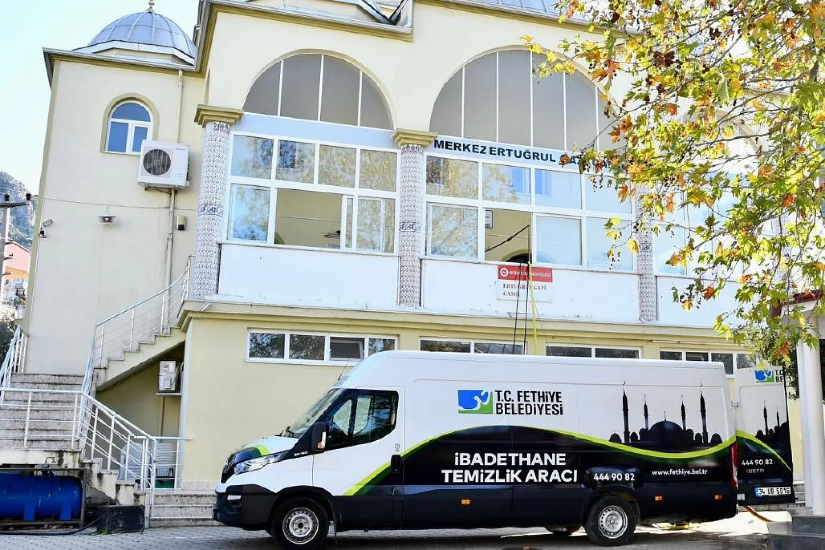 Fethiye'de Camilerde Temizliğe Başlandı