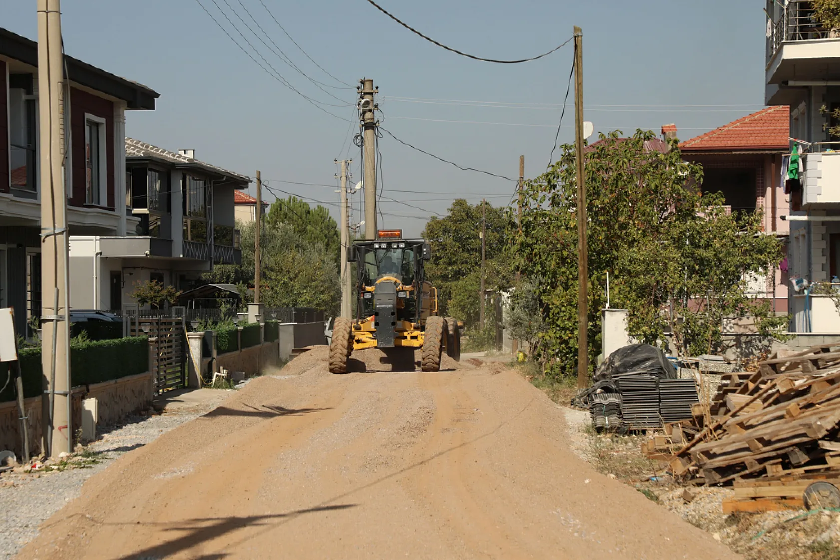 Çocuklar İstedi, Başkan Aras Yol Çalışmasını Başlattı