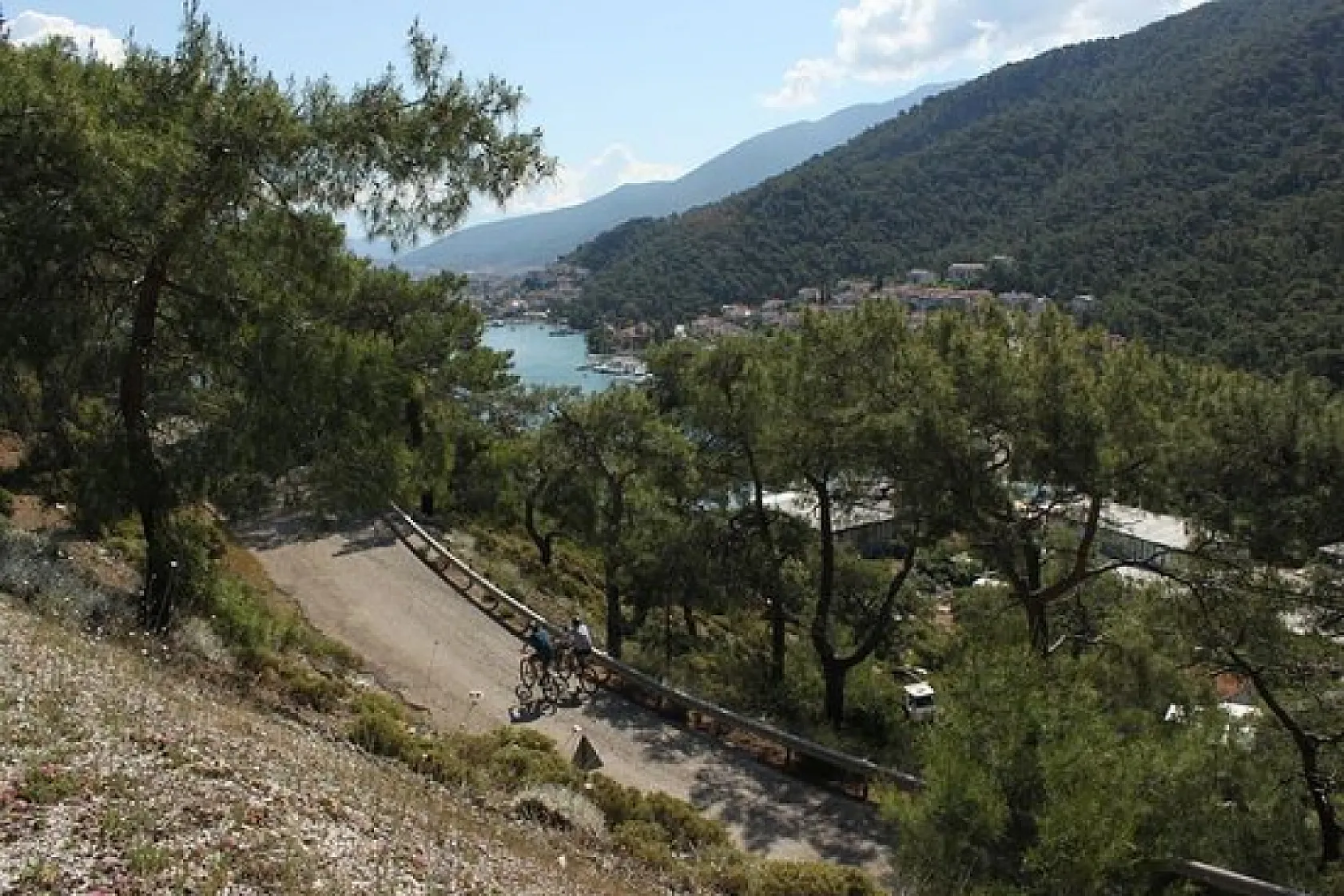 Fethiye'de yaşam kalitesi artacak: Yol üstü otopark, alternatif yollar, feribot, yeni otogar