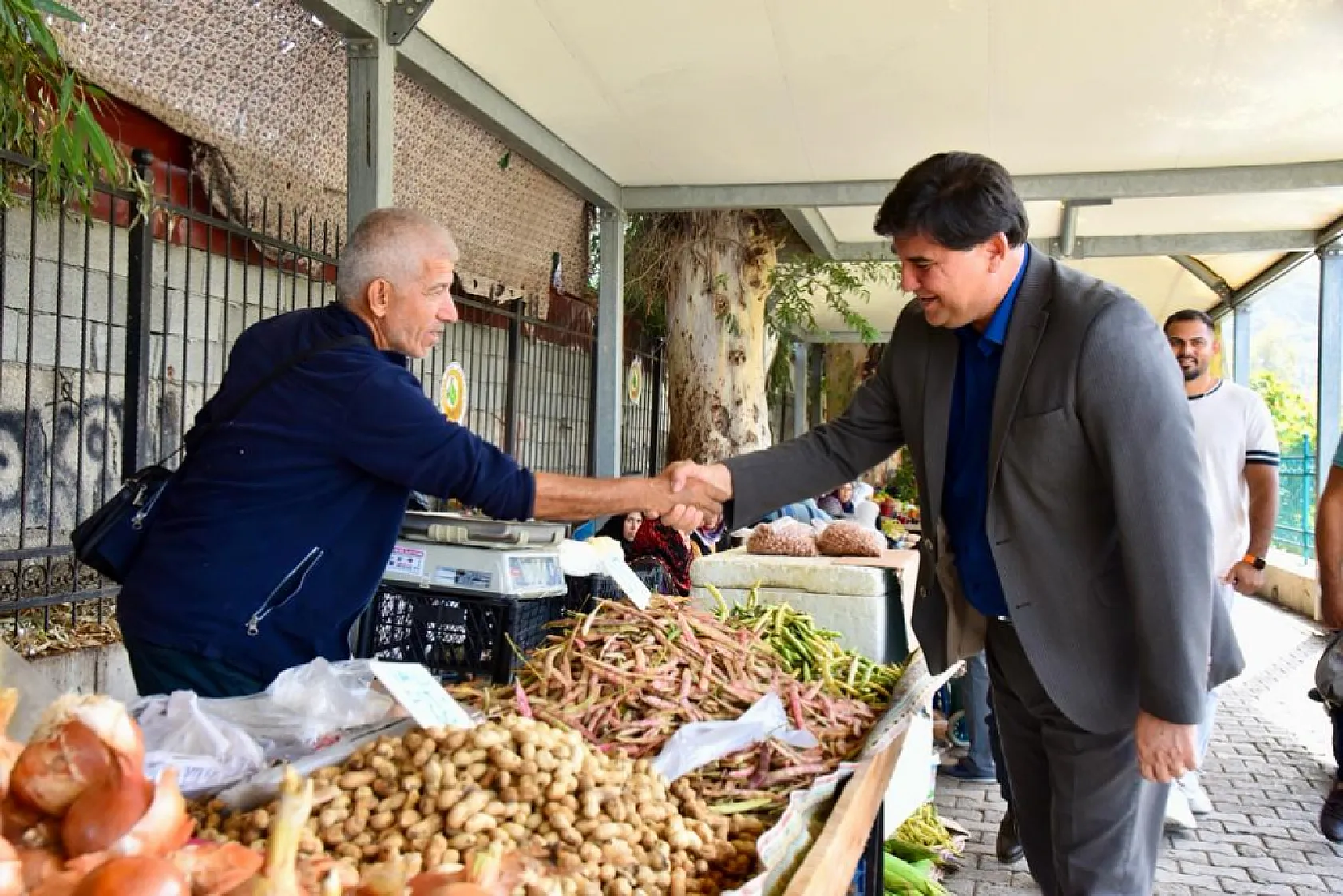 Karaca'dan Cuma Pazarı Ziyareti