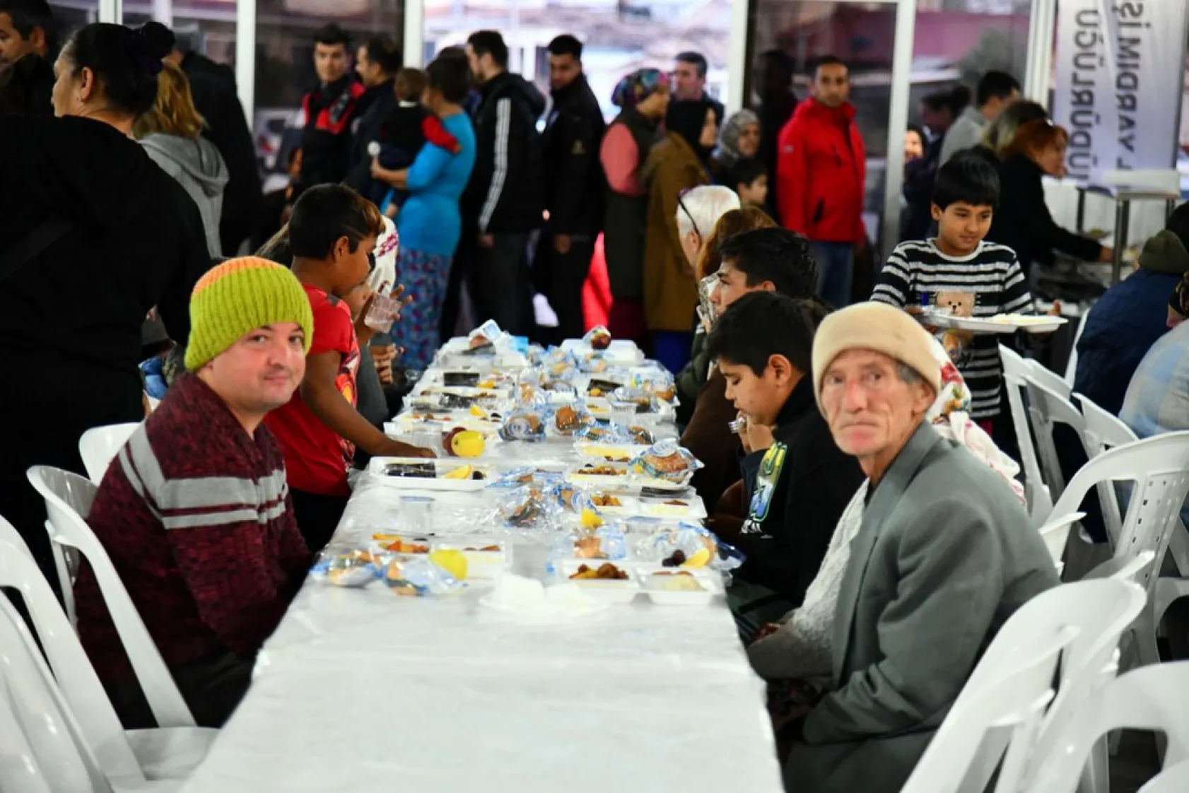 Fethiye Belediyesi'nden Her Gün İftar Organizasyonu