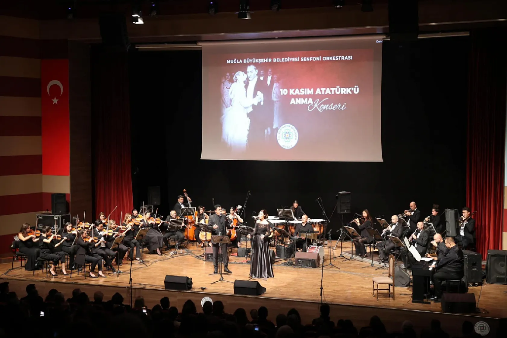 Muğla'da Atatürk'ün Sevdiği Şarkılarla Anma Gecesi 