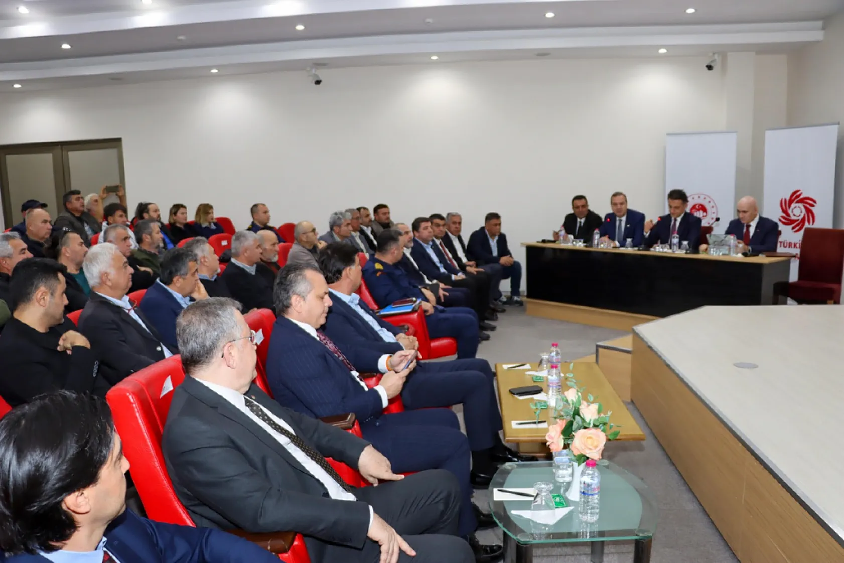 Göcek-Dalaman Koyları'ndaki MAPA şamandıra projesiyle ilgili sektör temsilcilerinin görüşleri alındı