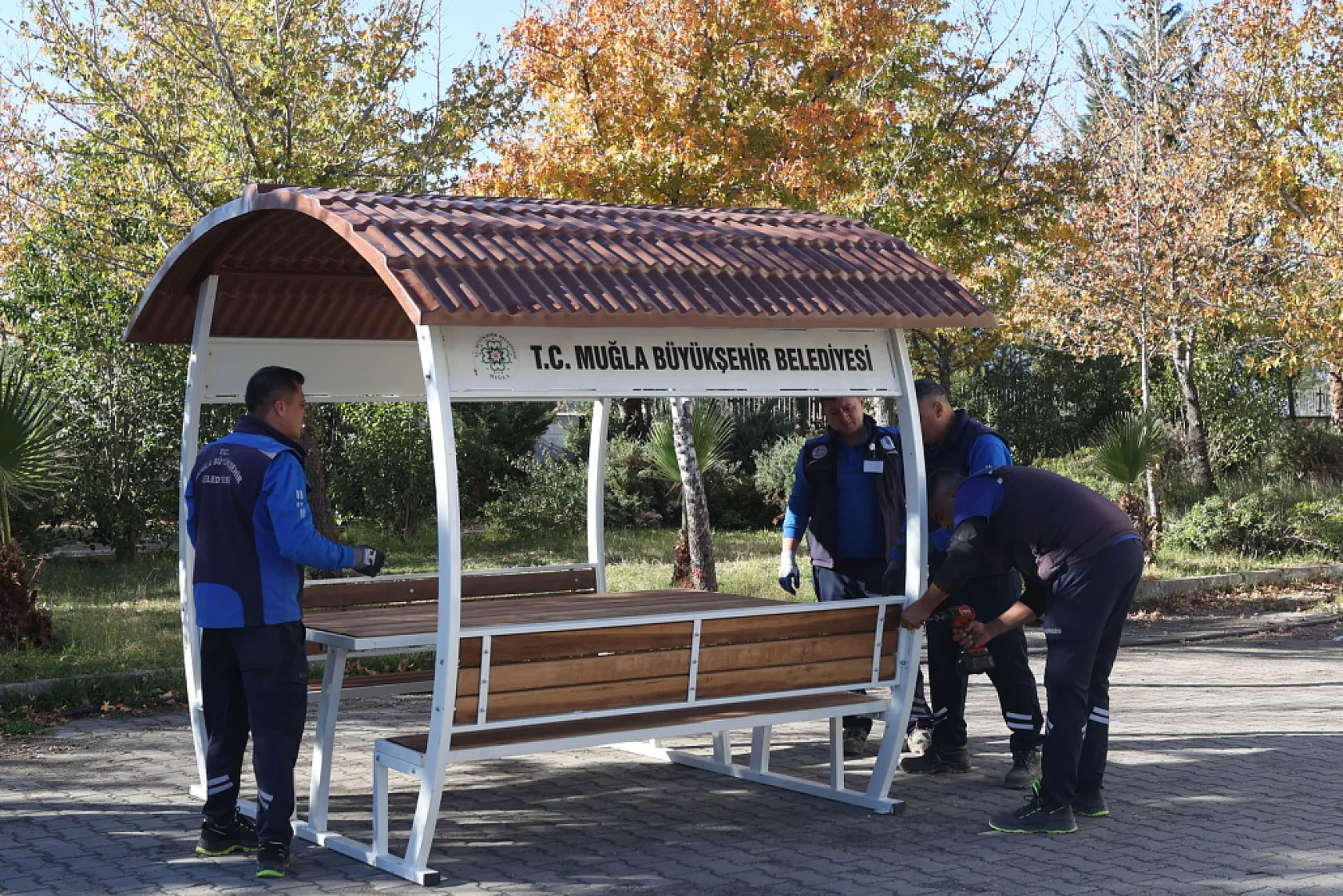 Köyceğiz'de Ortak Yaşam Alanları Büyükşehir ile Güzelleşiyor