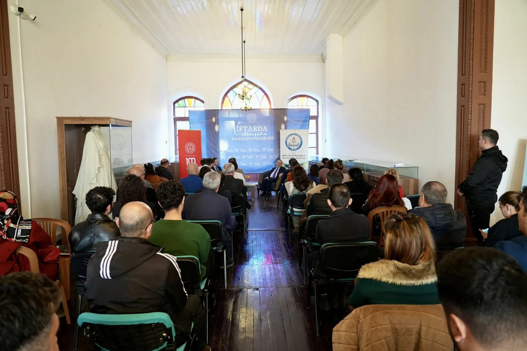 Menteşe'de Öğretmenler İçin 'Kültür, Sanat ve Muhabbet Akşamı' Düzenlendi