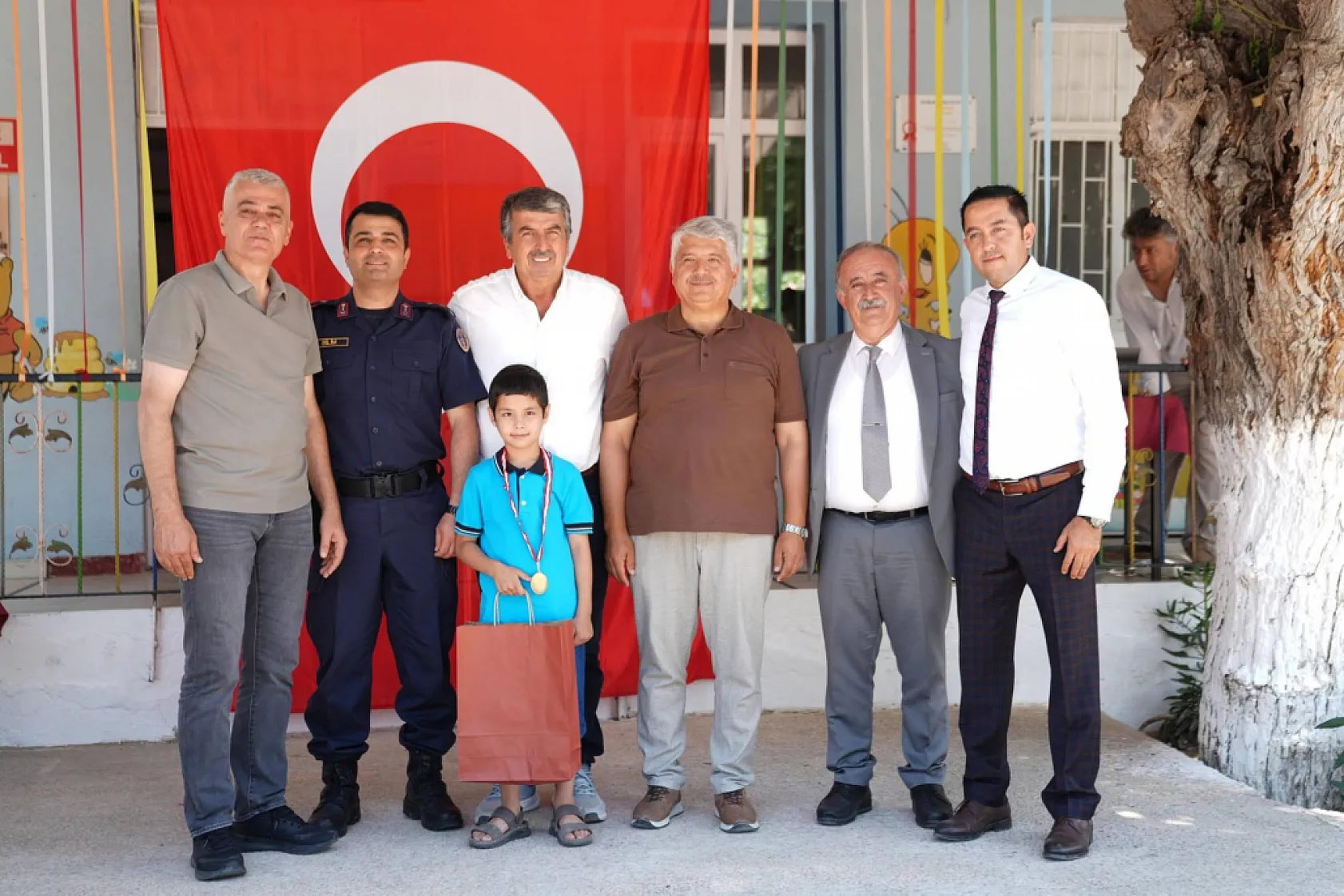 Seydikemer'de 7 Bin 619 öğrenci karne heyecanı yaşadı
