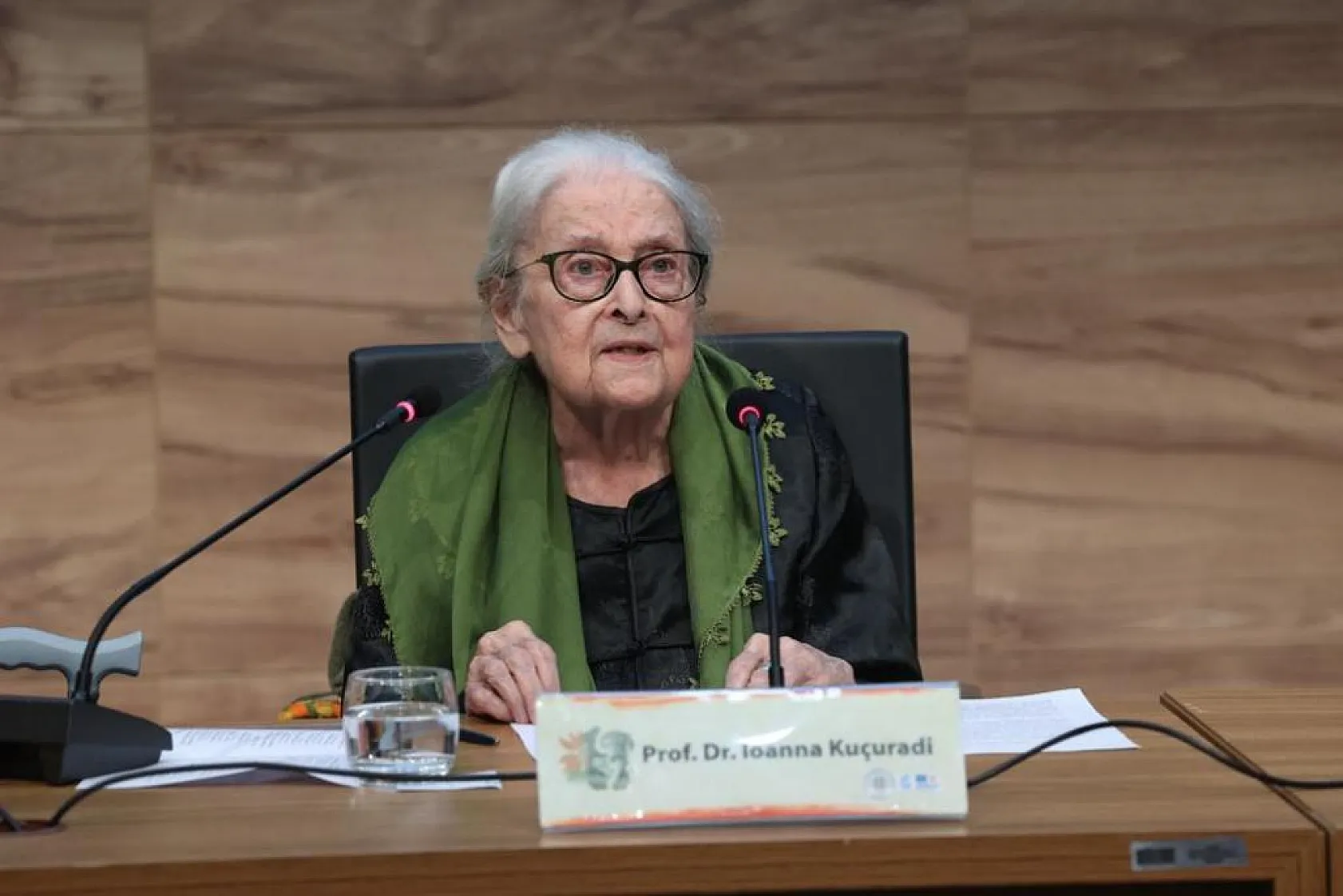 Büyükşehir Cumhuriyet ve Felsefe Kongresi Başladı