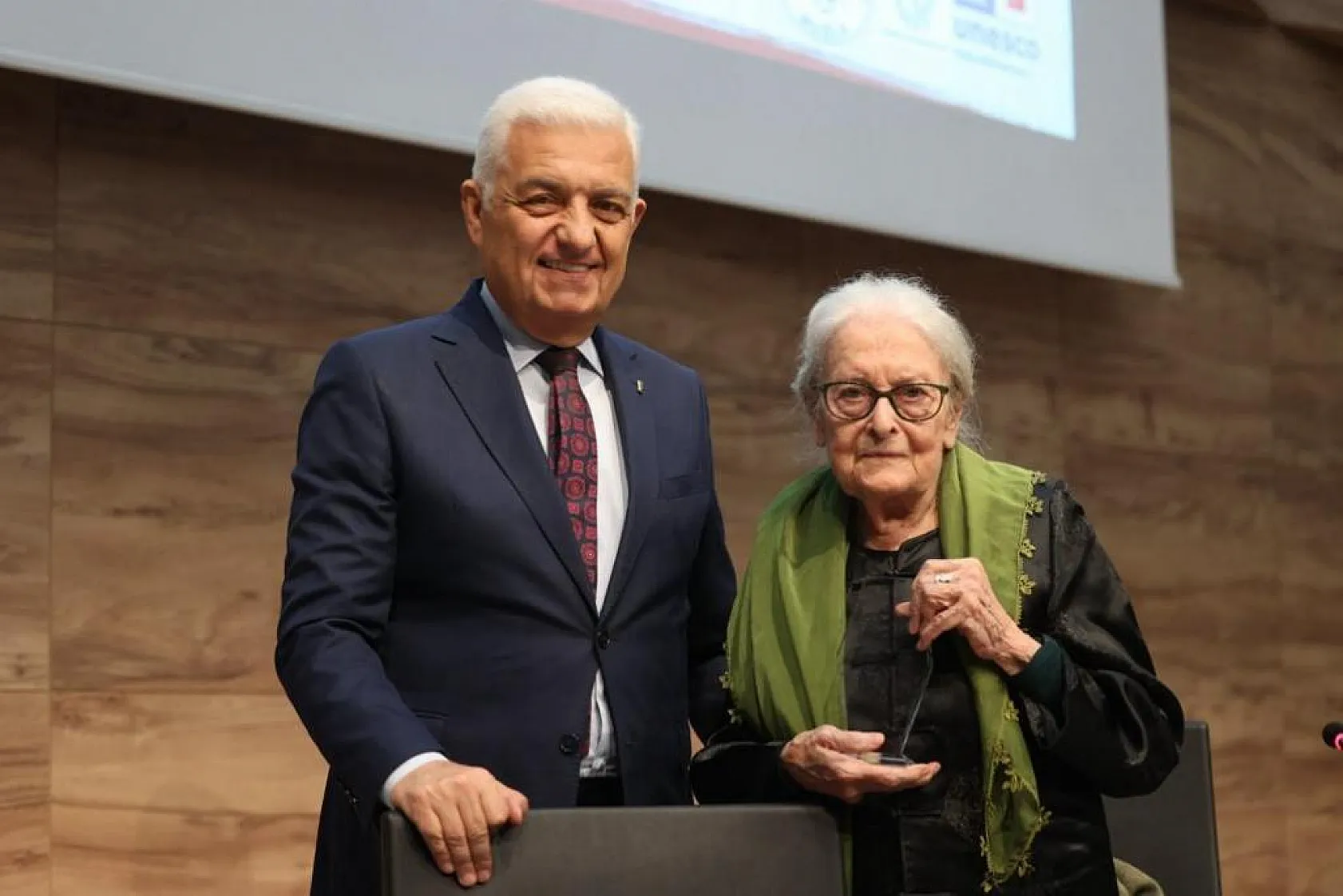 Büyükşehir Cumhuriyet ve Felsefe Kongresi Başladı