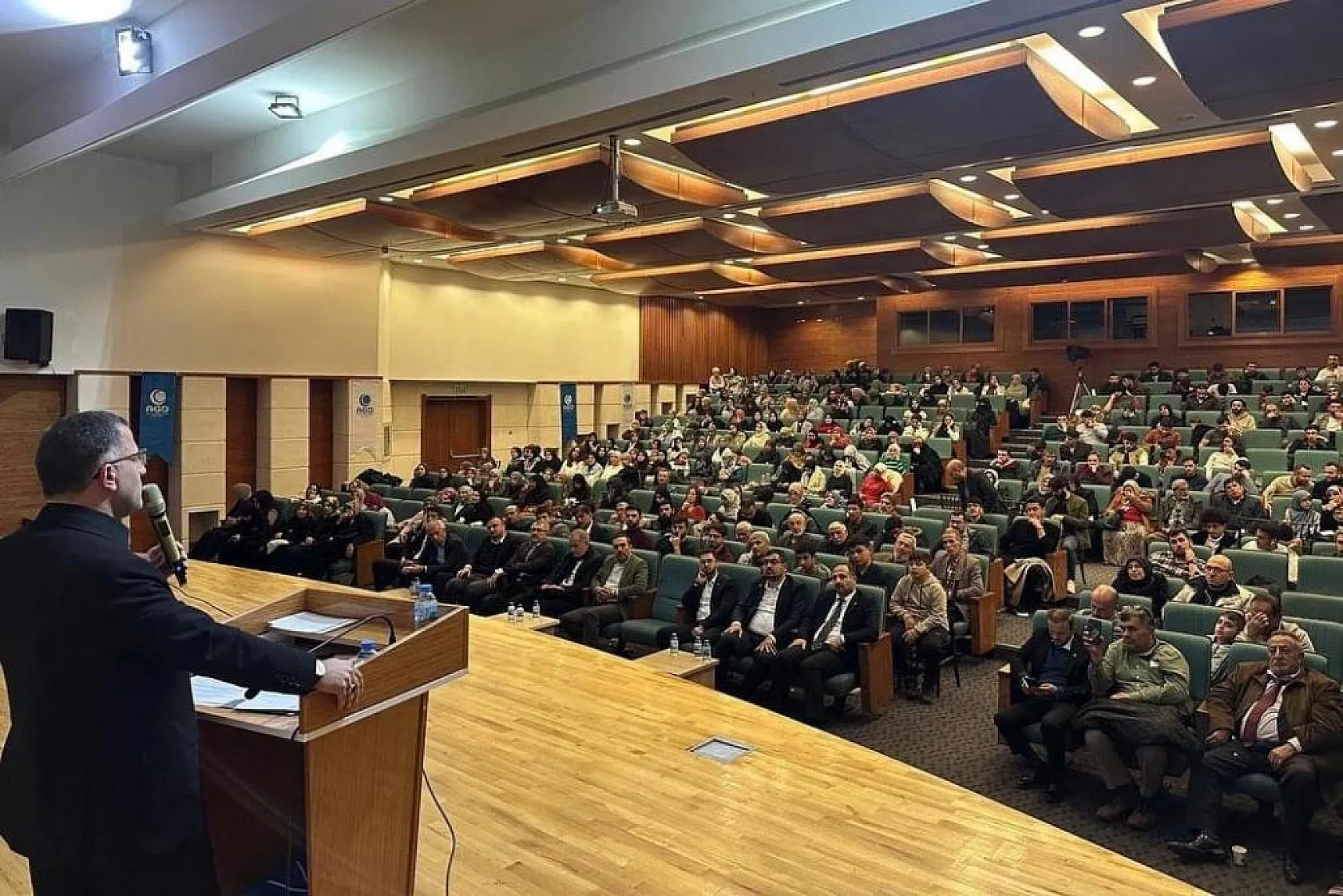 AGD'de Mekke'nin Fethi ve Kudüs Gecesi Programı gerçekleştirdi