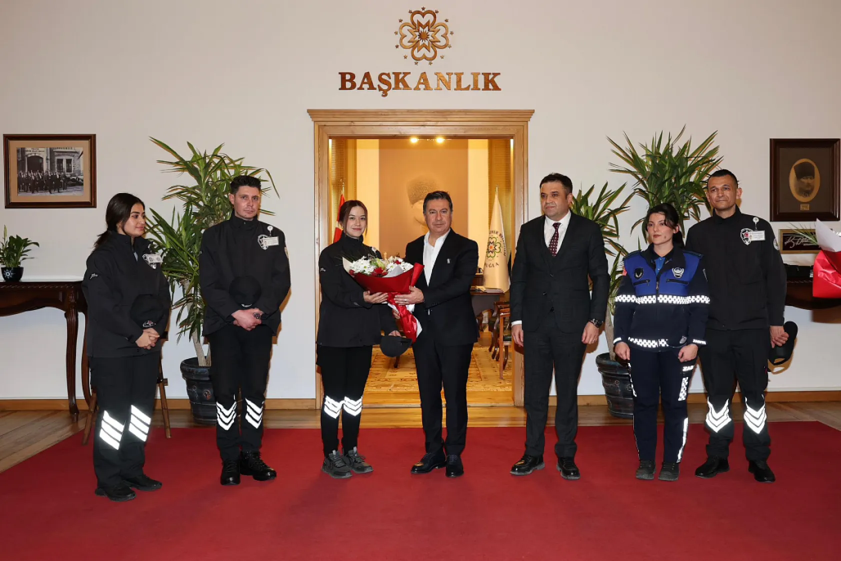 Uyuşturucuya Geçit Vermeyen Ekibe Başkan Aras'tan Ödül