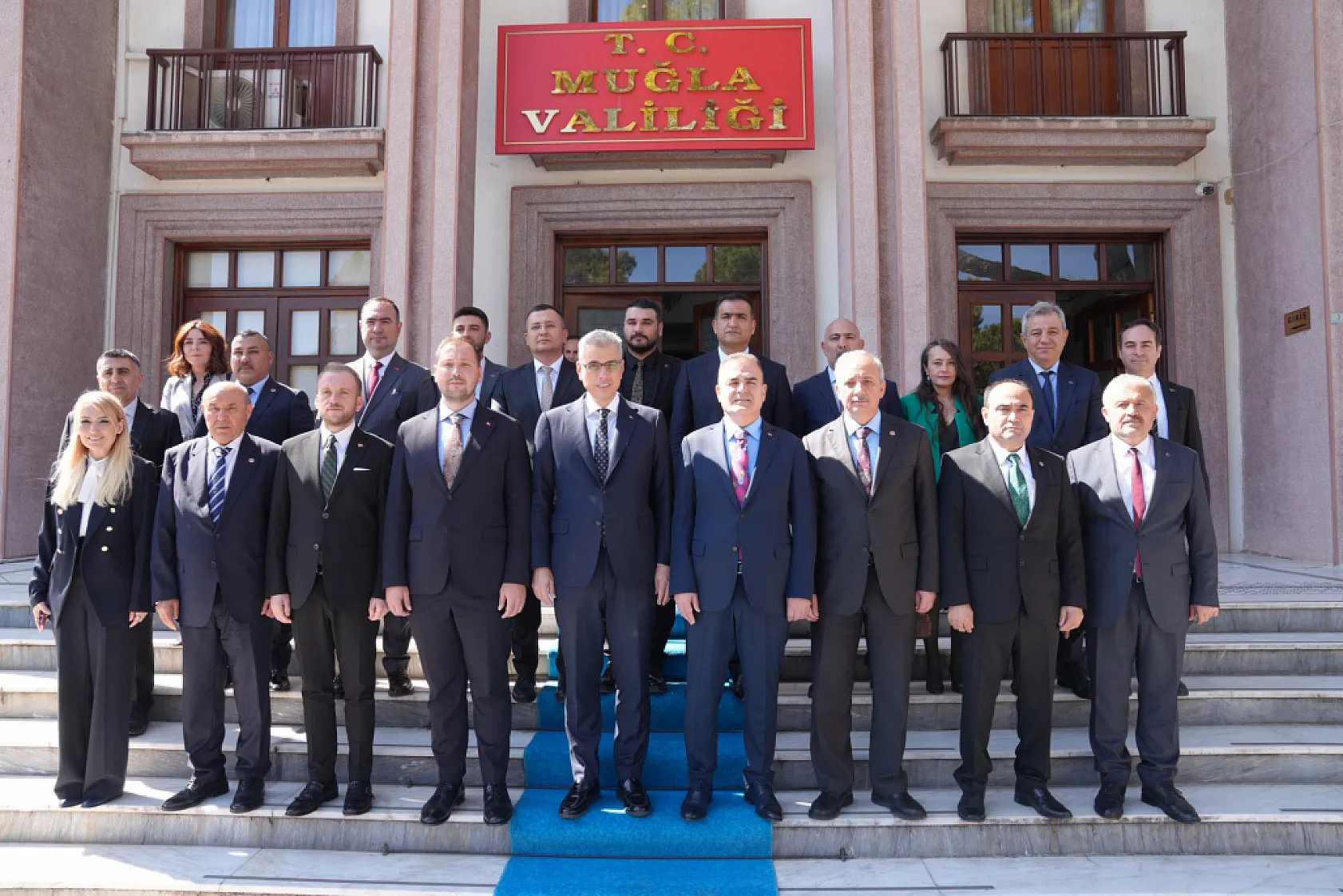 Sağlık Bakanı Memişoğlu, Muğla Valiliğini ziyaret etti