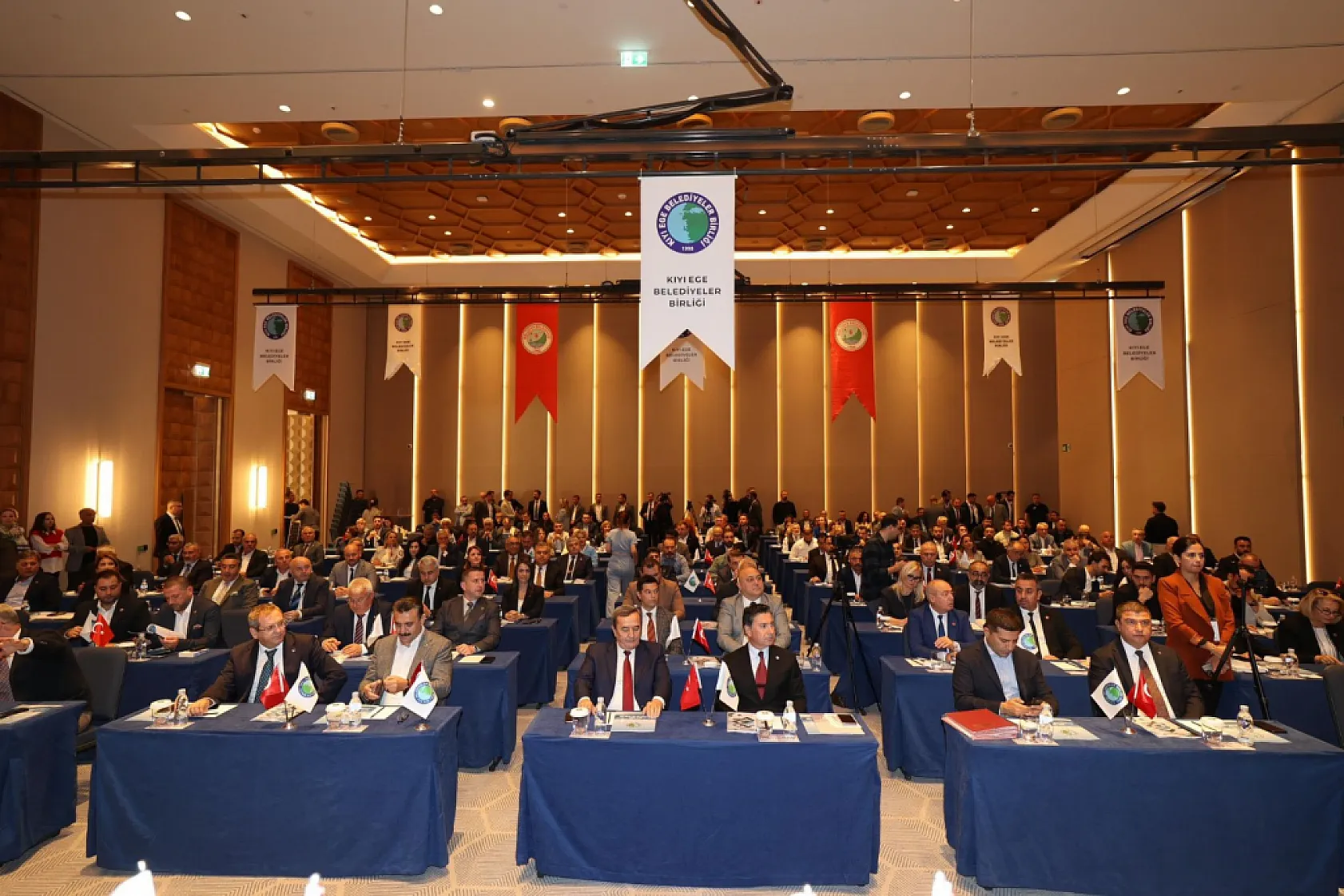 Kıyı Ege Belediyeler Birliği Terör Saldırısını Kınadı