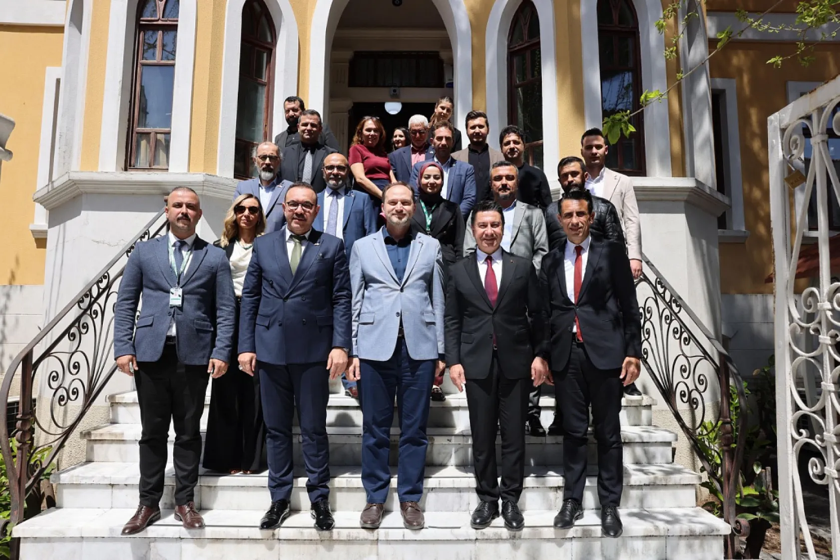 Yeşilay'dan Muğla Büyükşehir'e Teşekkür: Bağımlılıkla Mücadelede Örnek İş Birliği