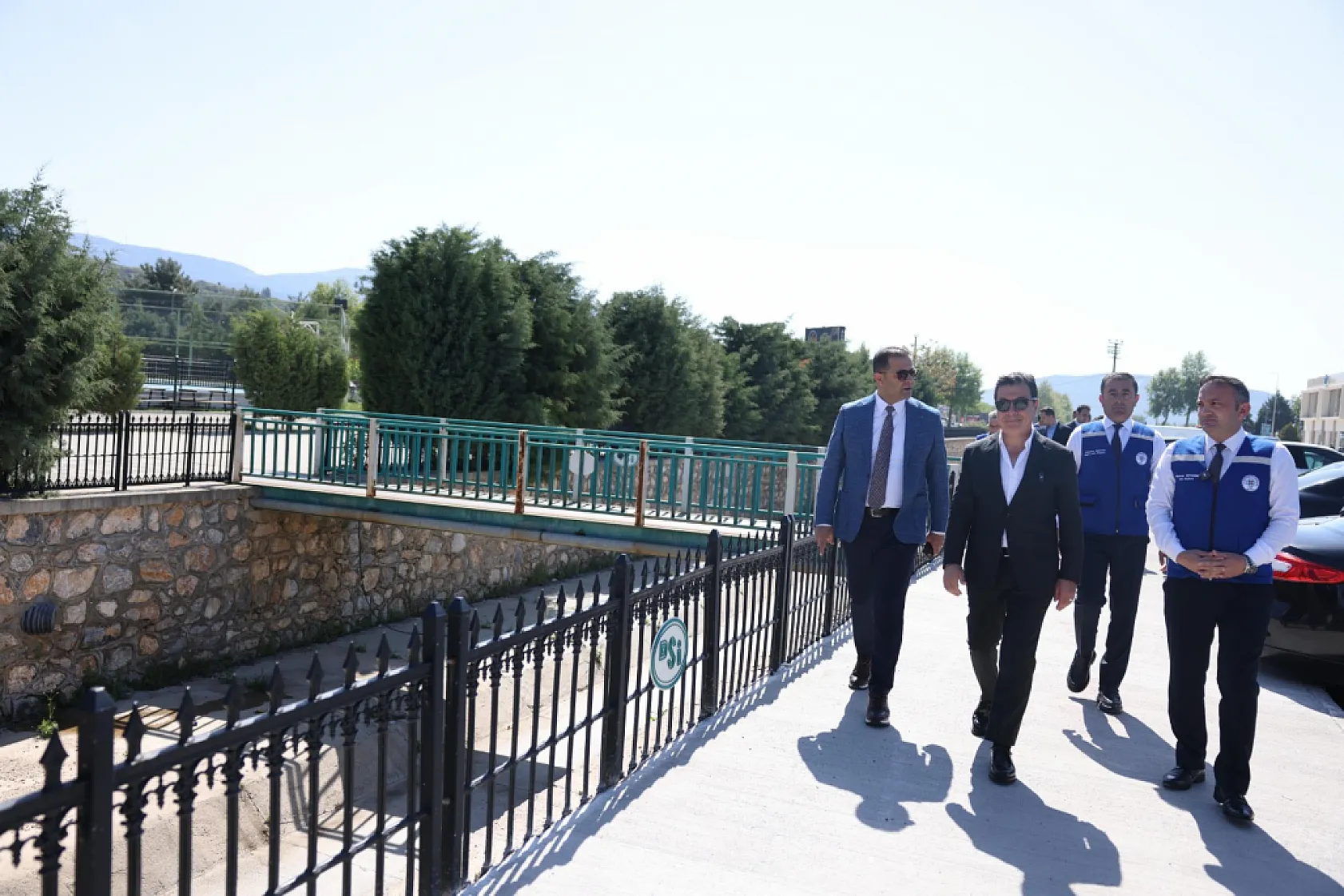 Başkan Aras, tamamlanan yol çalışmasını yerinde inceledi