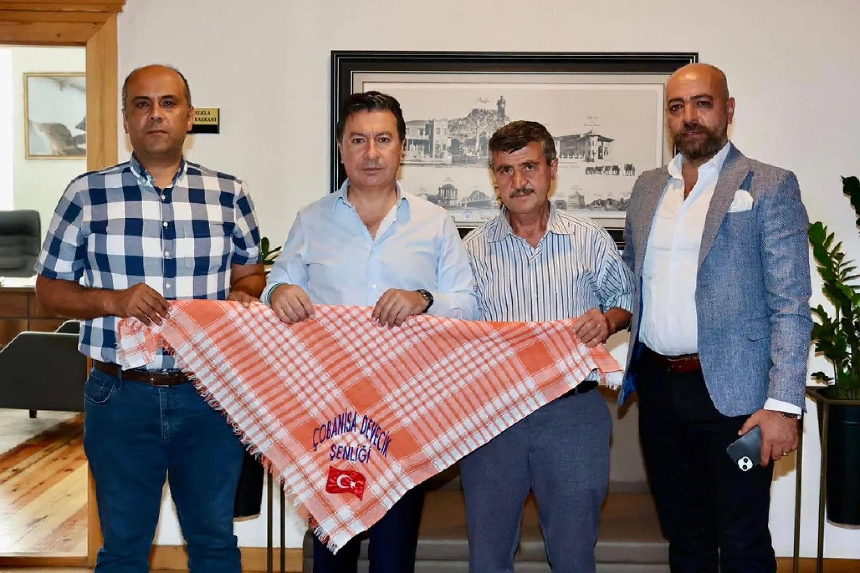 Çobanisa Mahallesi Devecik Şenliği İçin Davet Turunda