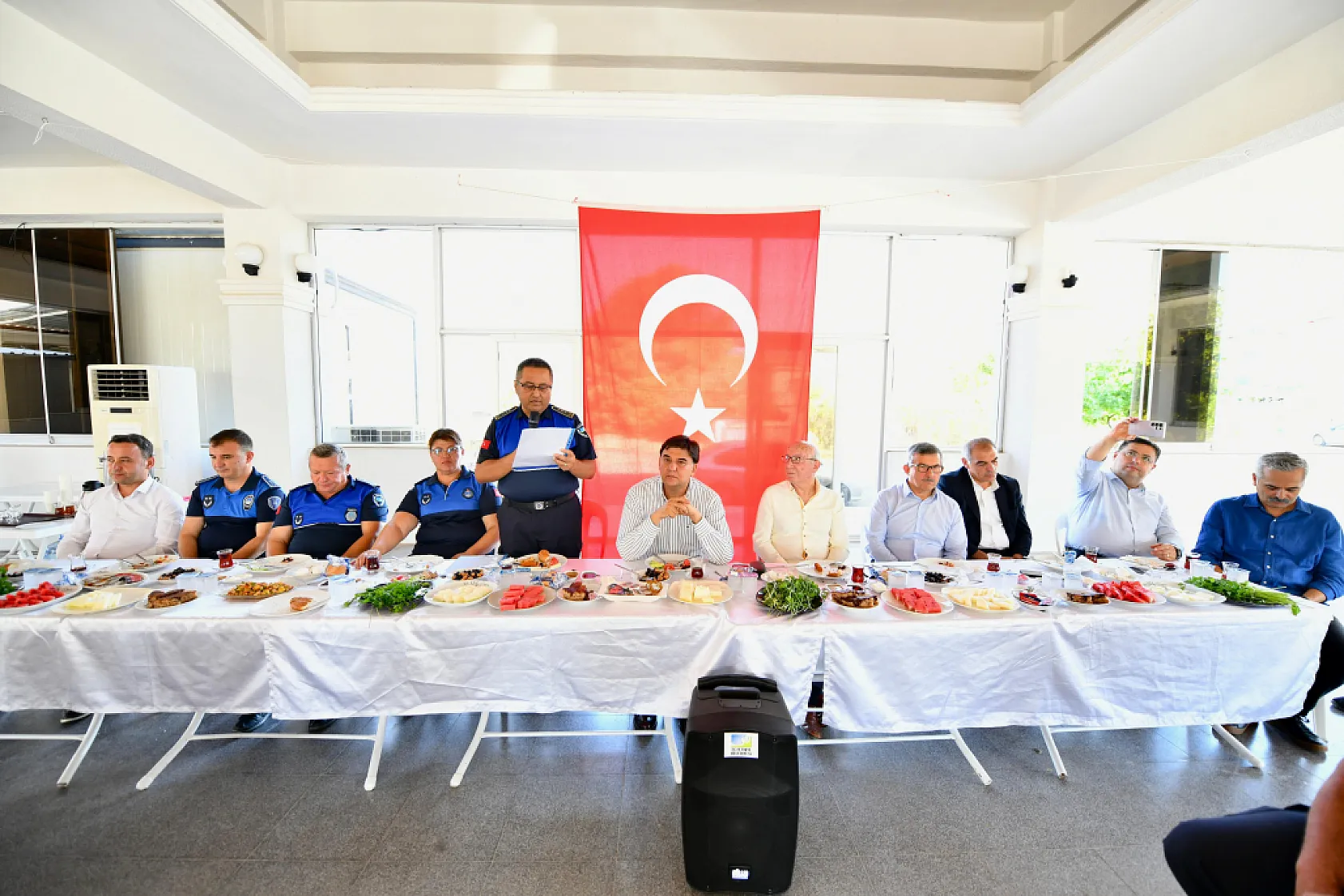 Başkan Karaca, Zabıta Personeliyle Kahvaltıda Bir Araya Geldi