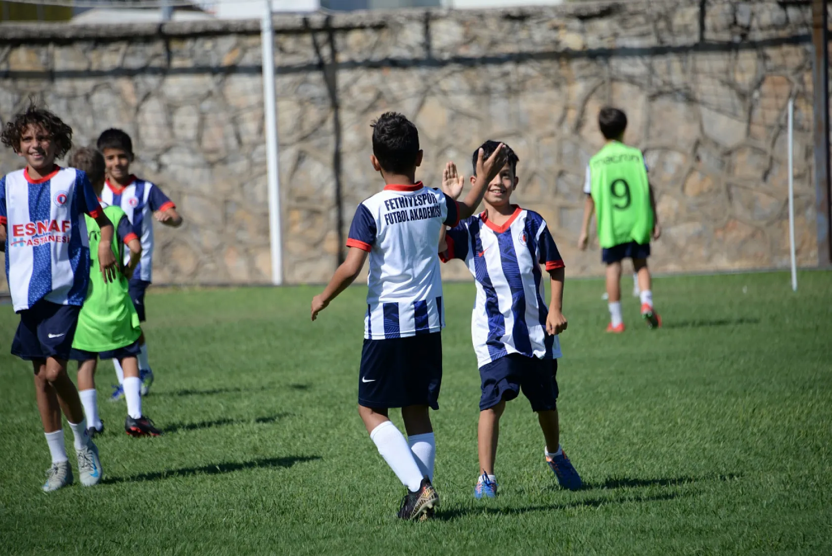 Fethiyespor Futbol Okulu Yaz Dönemi Çalışmaları Başladı
