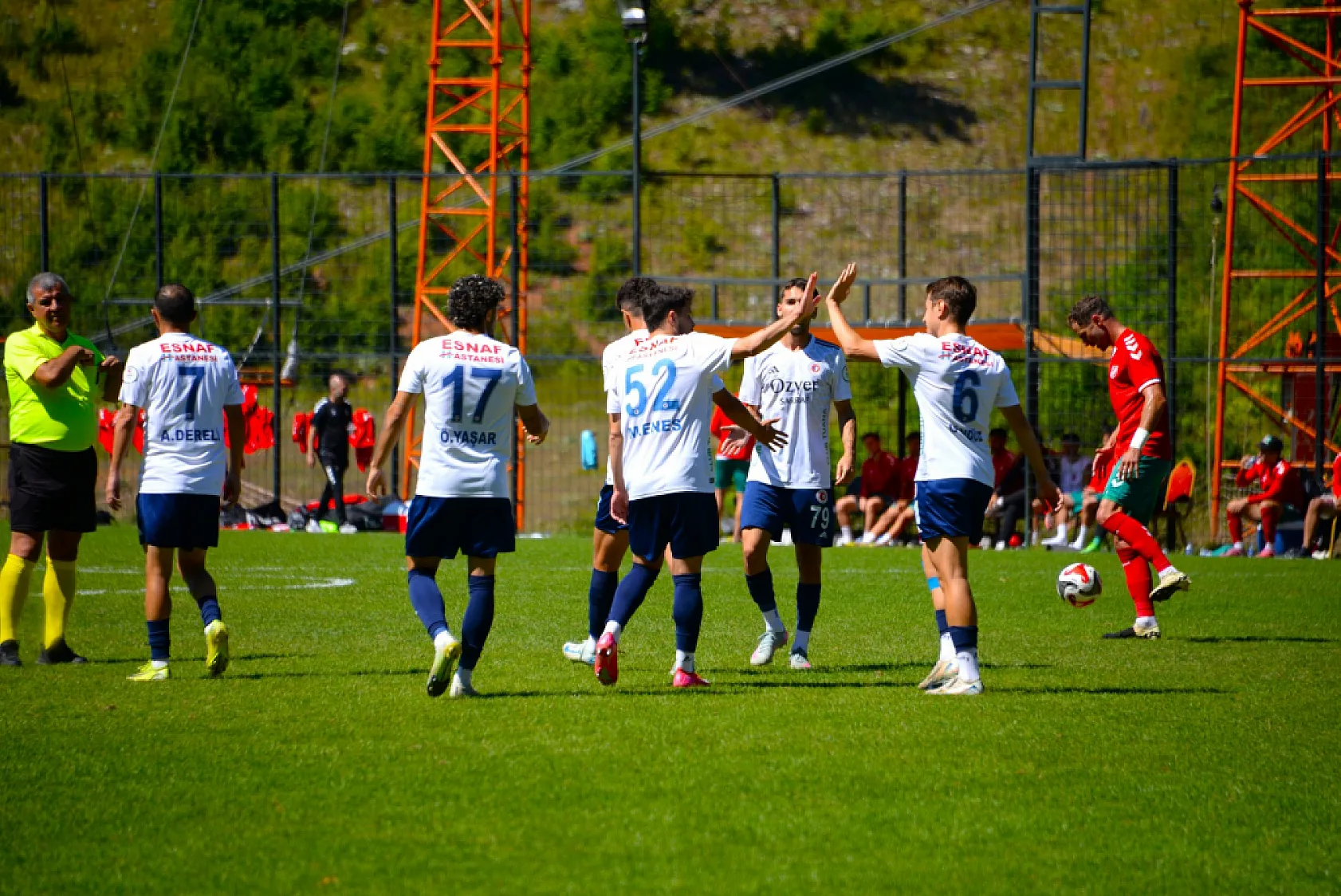 Fethiyespor, Karşıyaka'yı 2-1 Mağlup Ederek Moral Depoladı