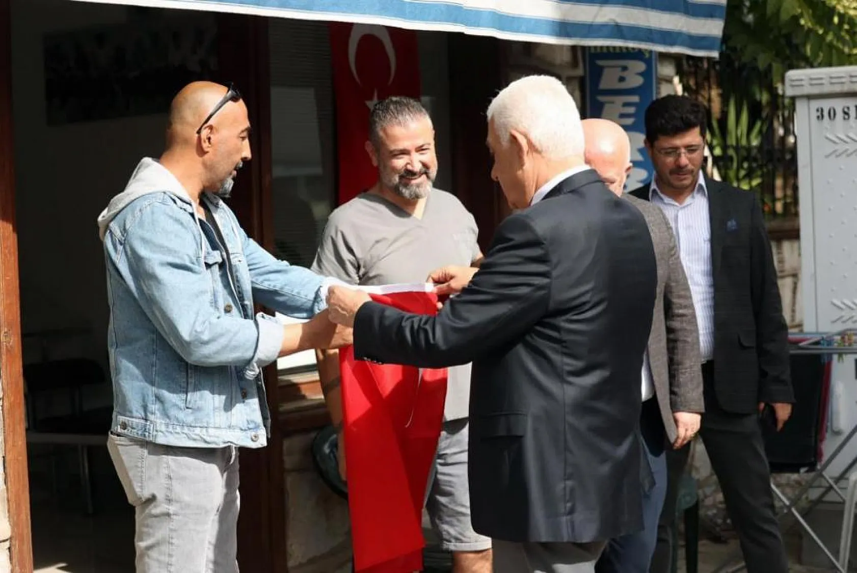 Cumhuriyetin 100. yılı dolu dolu kutlanmaya devam ediyor