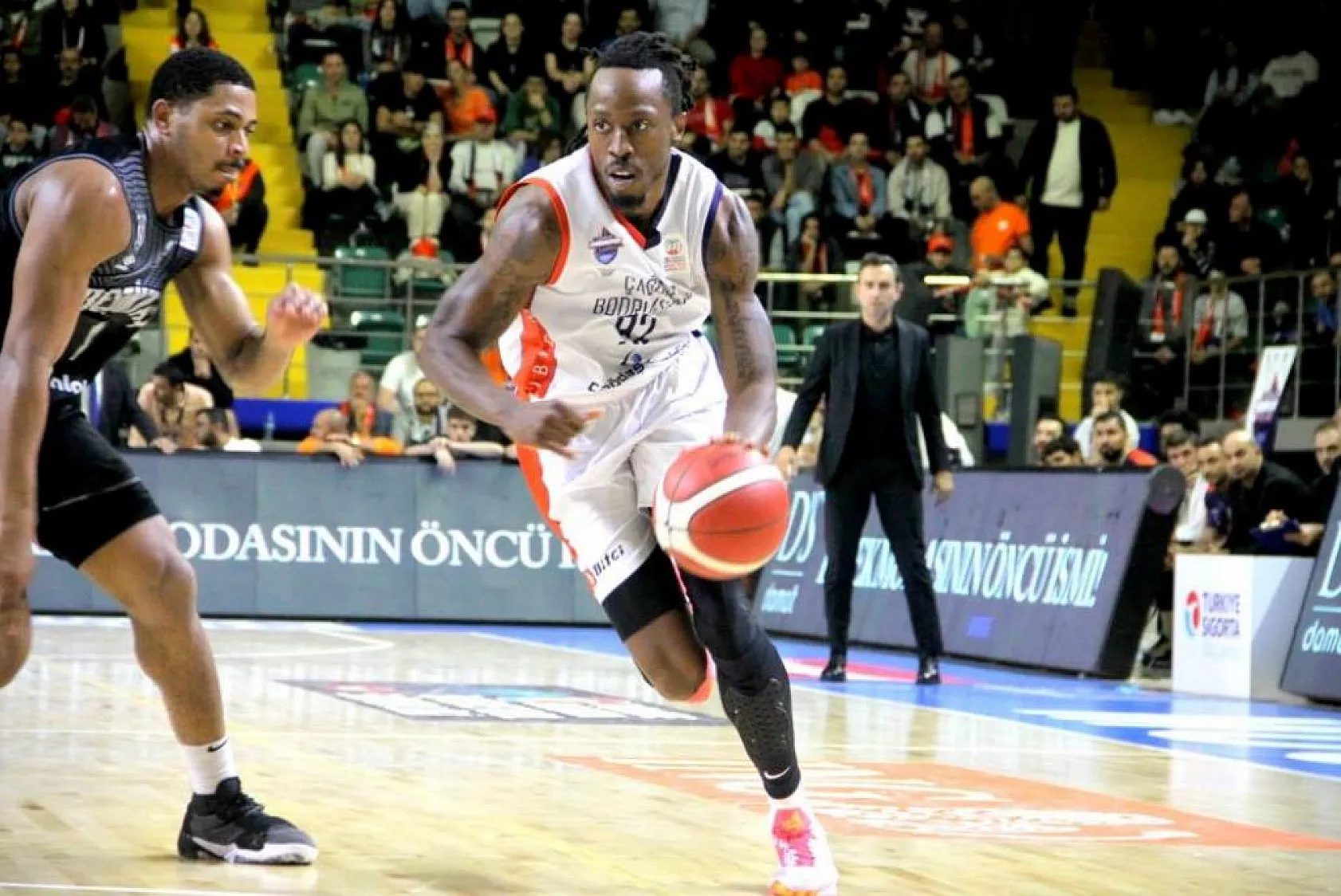 Çağdaş Bodrumspor, Beşiktaş Karşılaşması