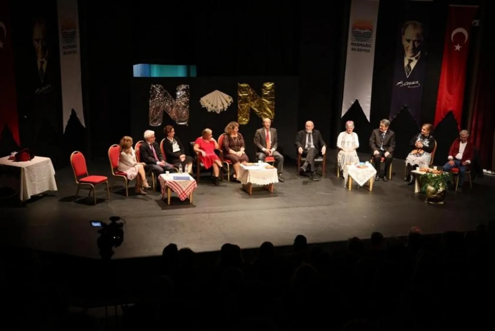 İzleyicisini Kahkaha Boğdu