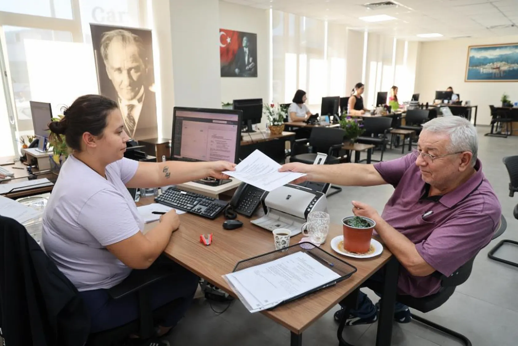 Marmaris Belediyesi Halk Masası 9 ayda 4 bin 620 başvuruya cevap verdi