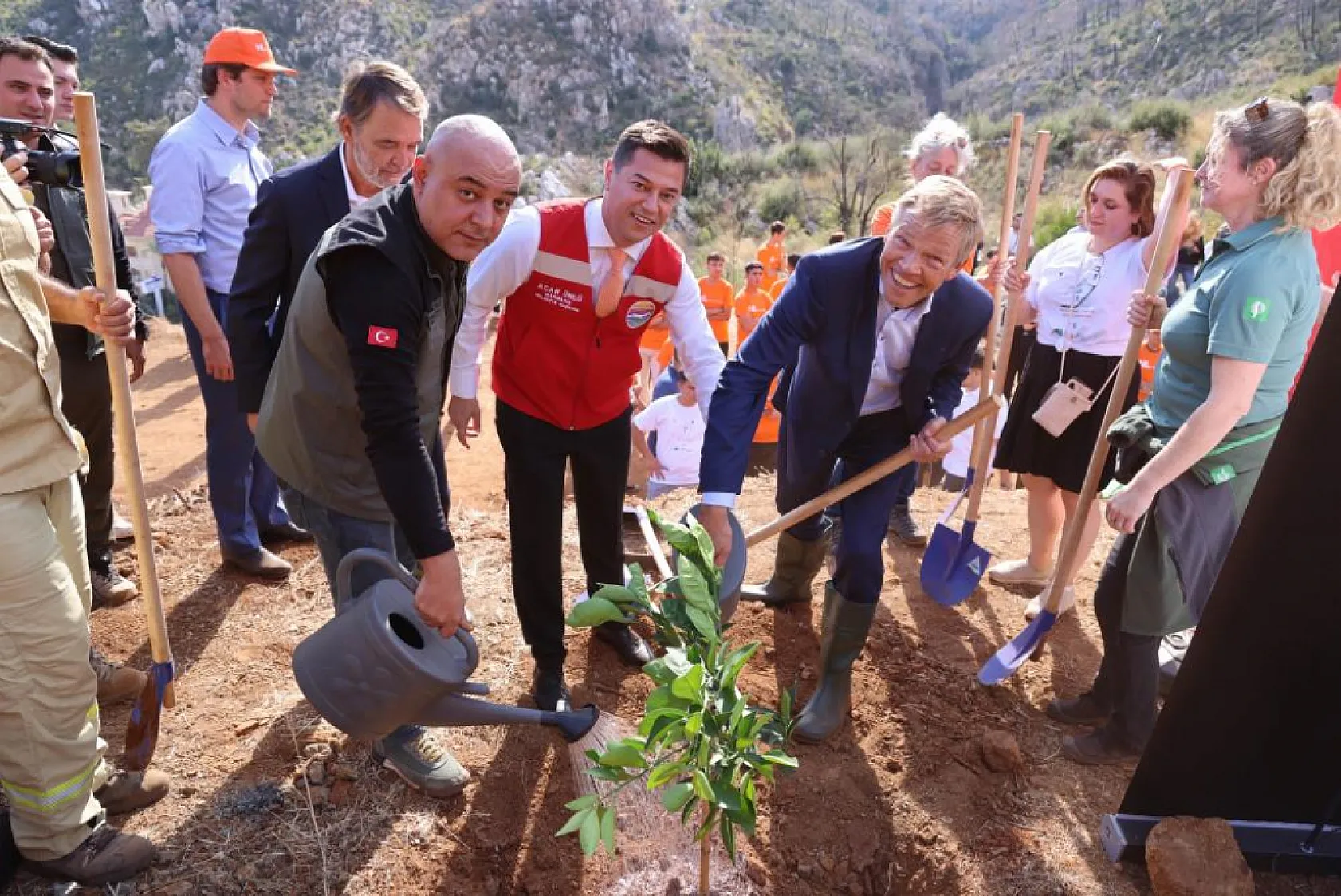 Hollanda Türkiye dostluğu İçmeler'de yeşerecek