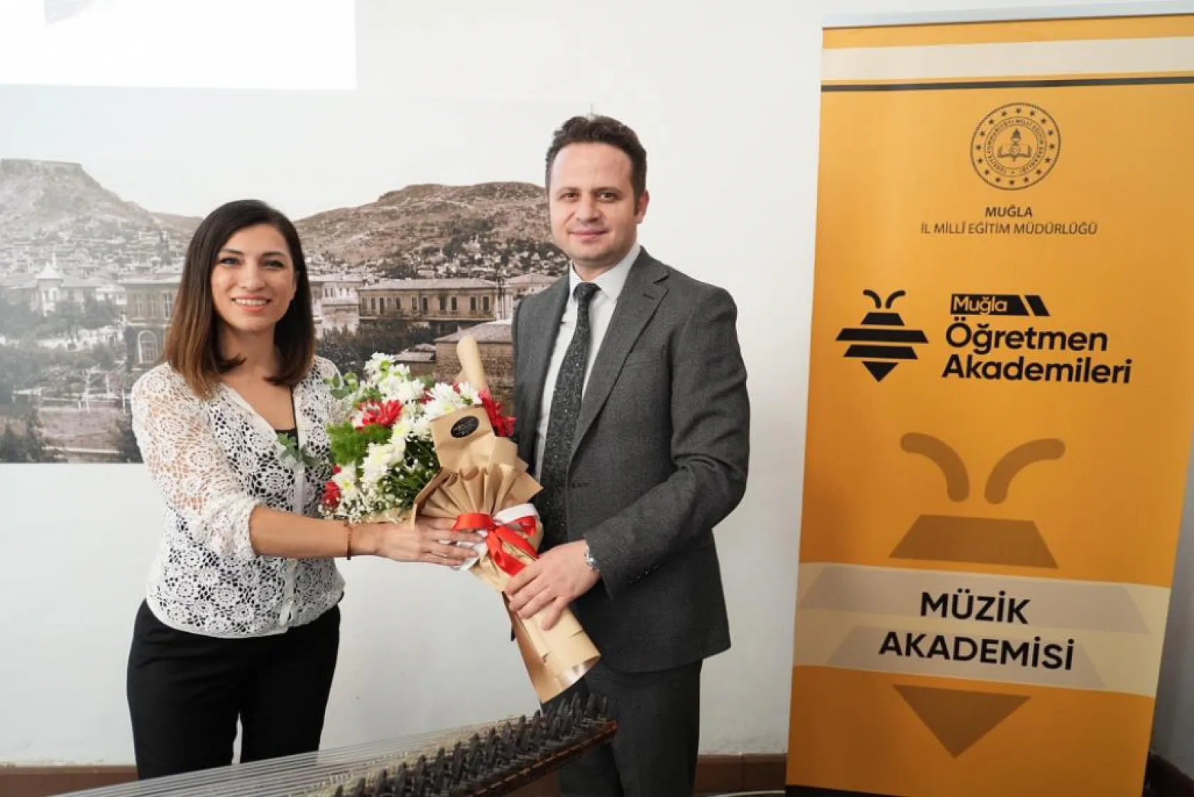 Muğla Öğretmen Akademileri'nde Türk Müziği rüzgarı