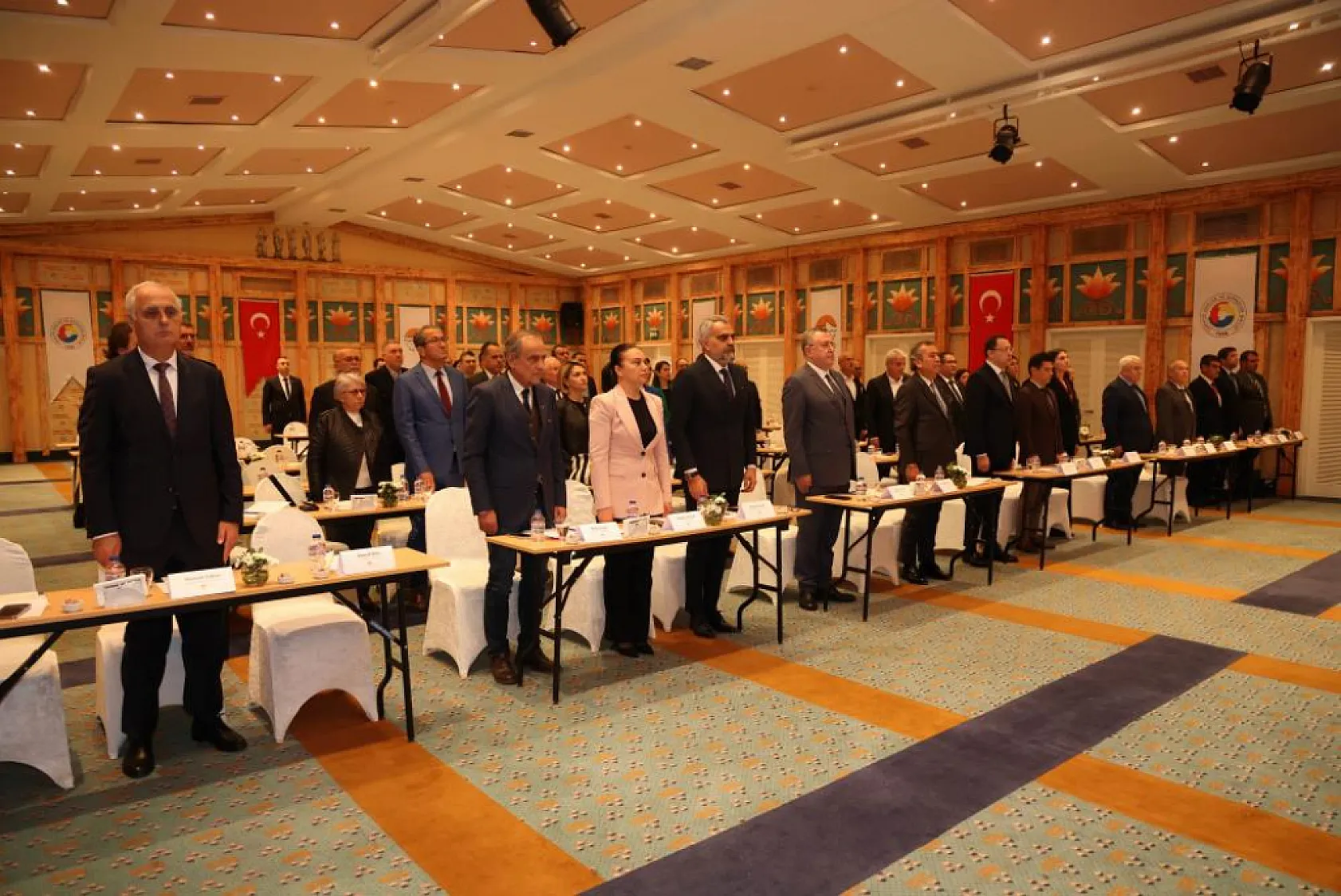 Başkan Ünlü: 'Daha çok destek bekliyoruz'