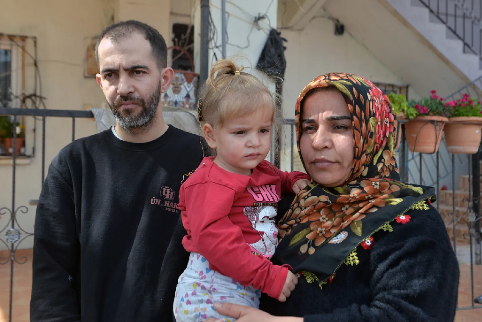 Vicdansız hırsız, 3 yaşındaki işitme engelli Kübra'nın biyonik kulağını çalmış