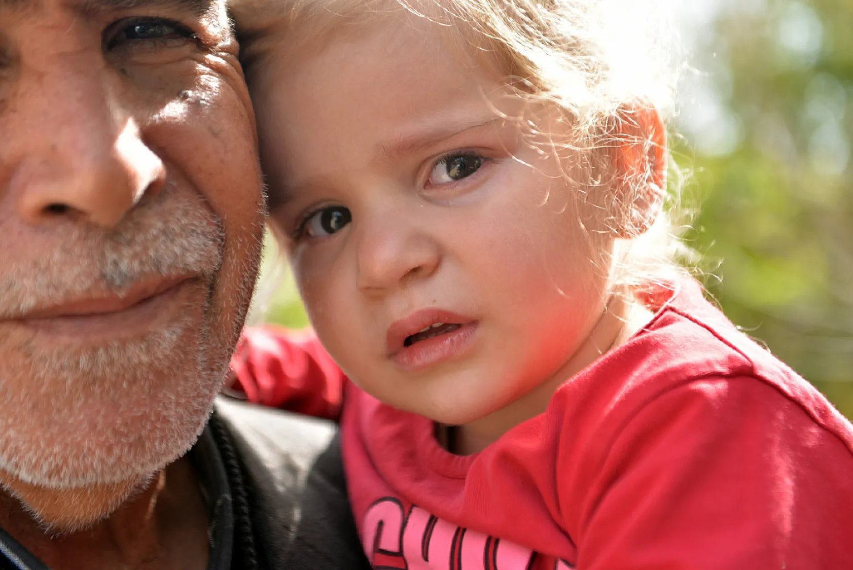 Vicdansız hırsız, 3 yaşındaki işitme engelli Kübra'nın biyonik kulağını çalmış