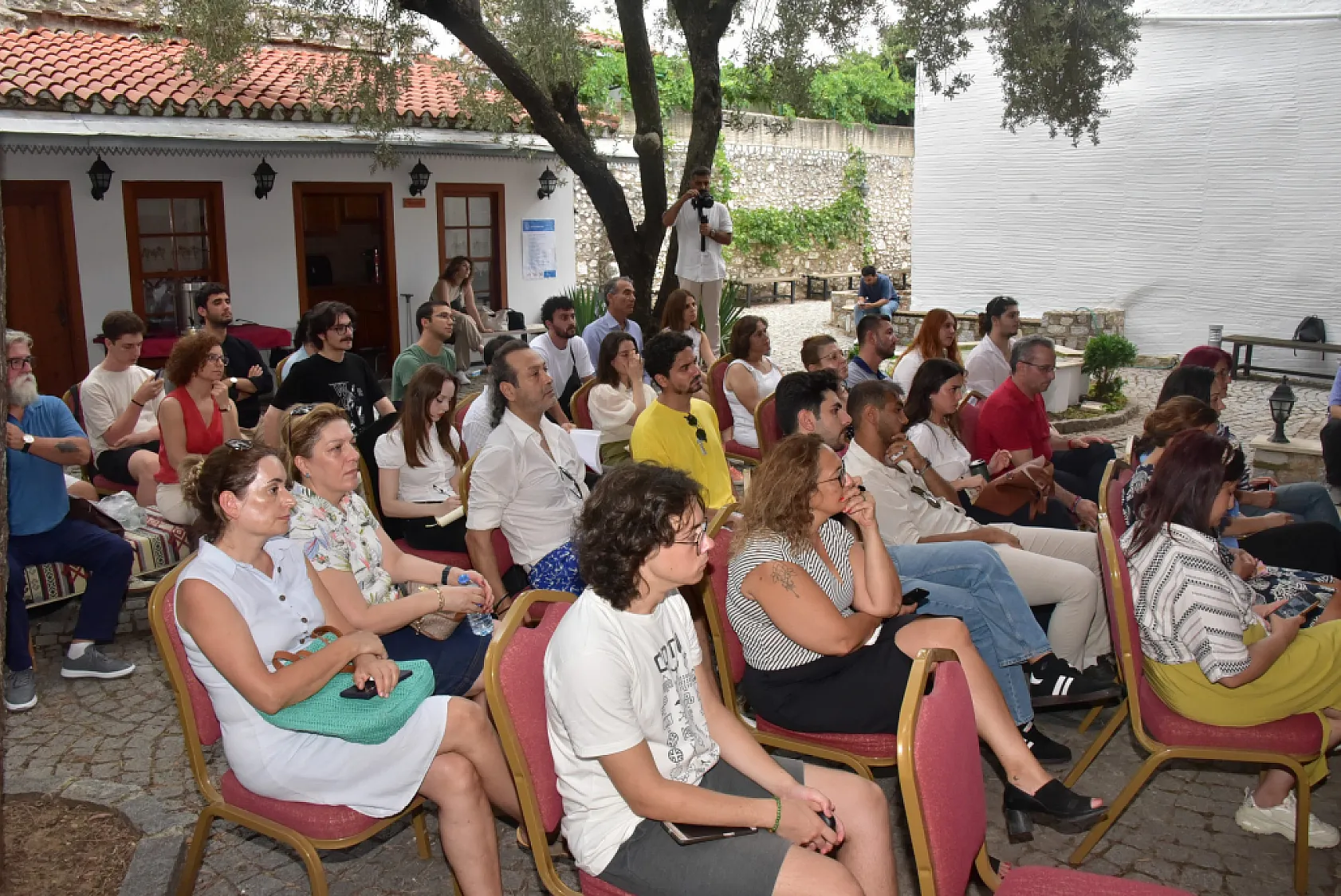 Bilim Kafe'de Kadıkalesi'nden Bizans'a yolculuk konuşuldu