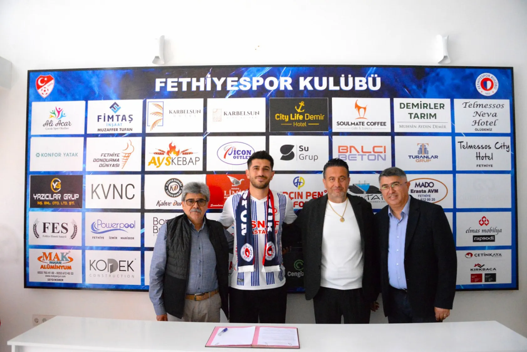 Fethiyespor'da Kaptan Şahan Akyüz ile 2 Yıl Daha