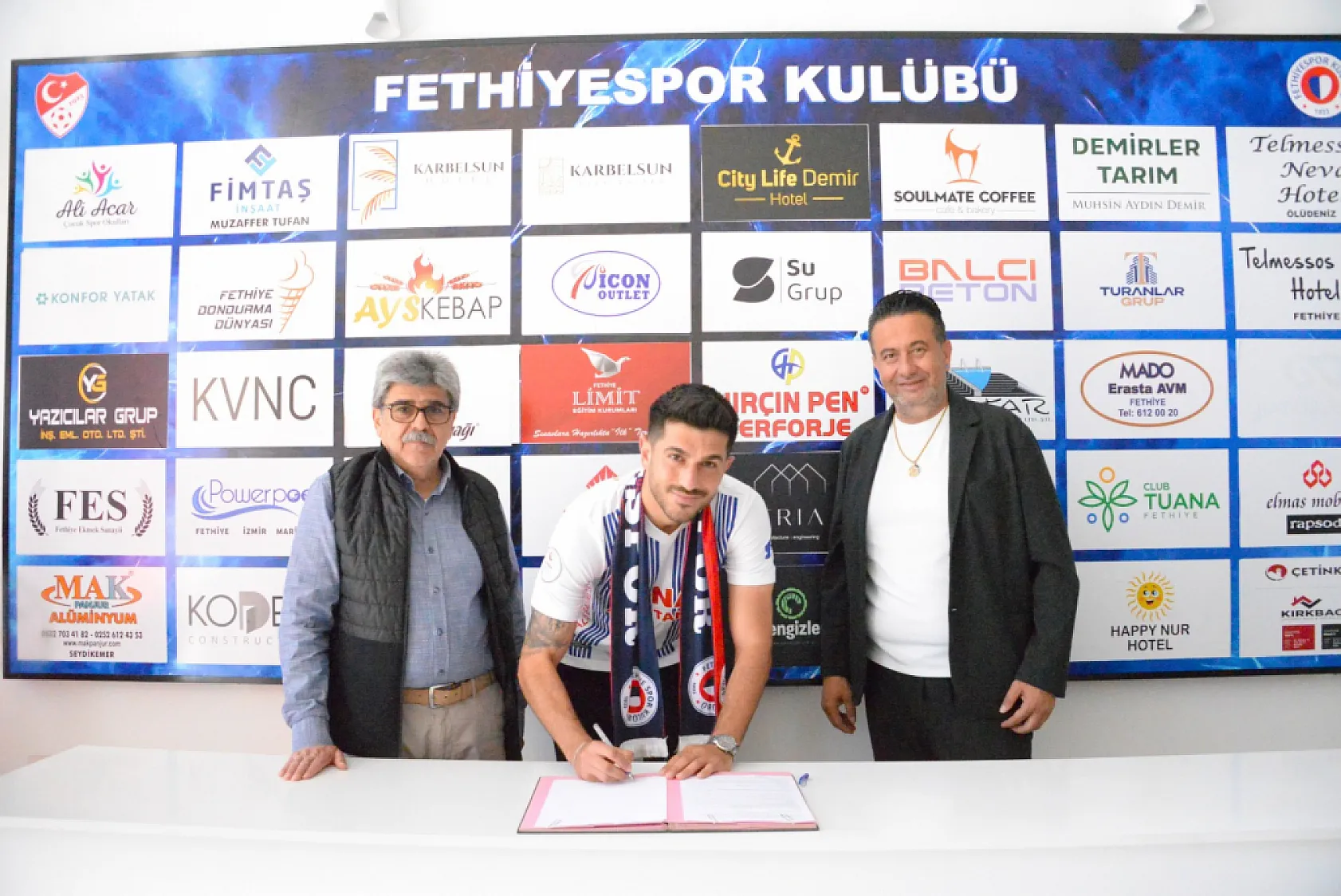 Fethiyespor'da Kaptan Şahan Akyüz ile 2 Yıl Daha