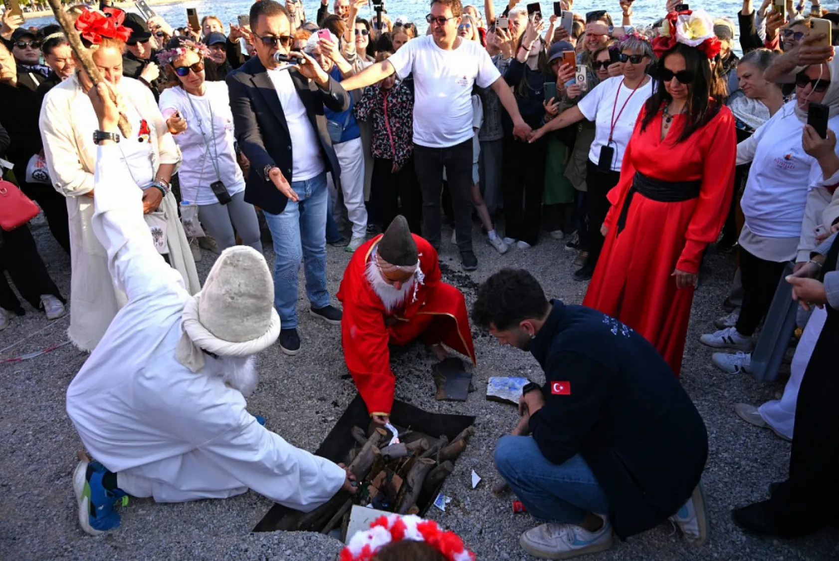 Muğla'da 3. Bodrum Uluslararası Hıdırellez Şenliği sona erdi