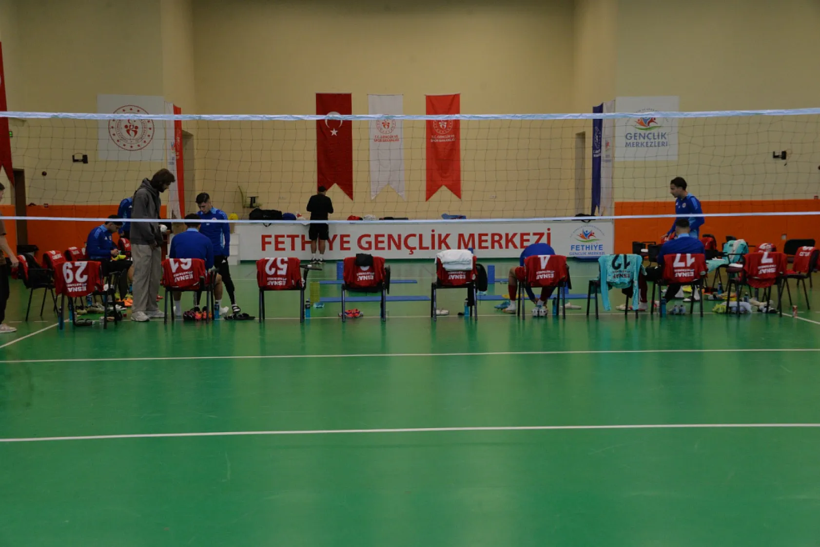 Fethiye İlçe Stadyumu'nın durumu ne olacak Saha zemini, soyunma odaları..