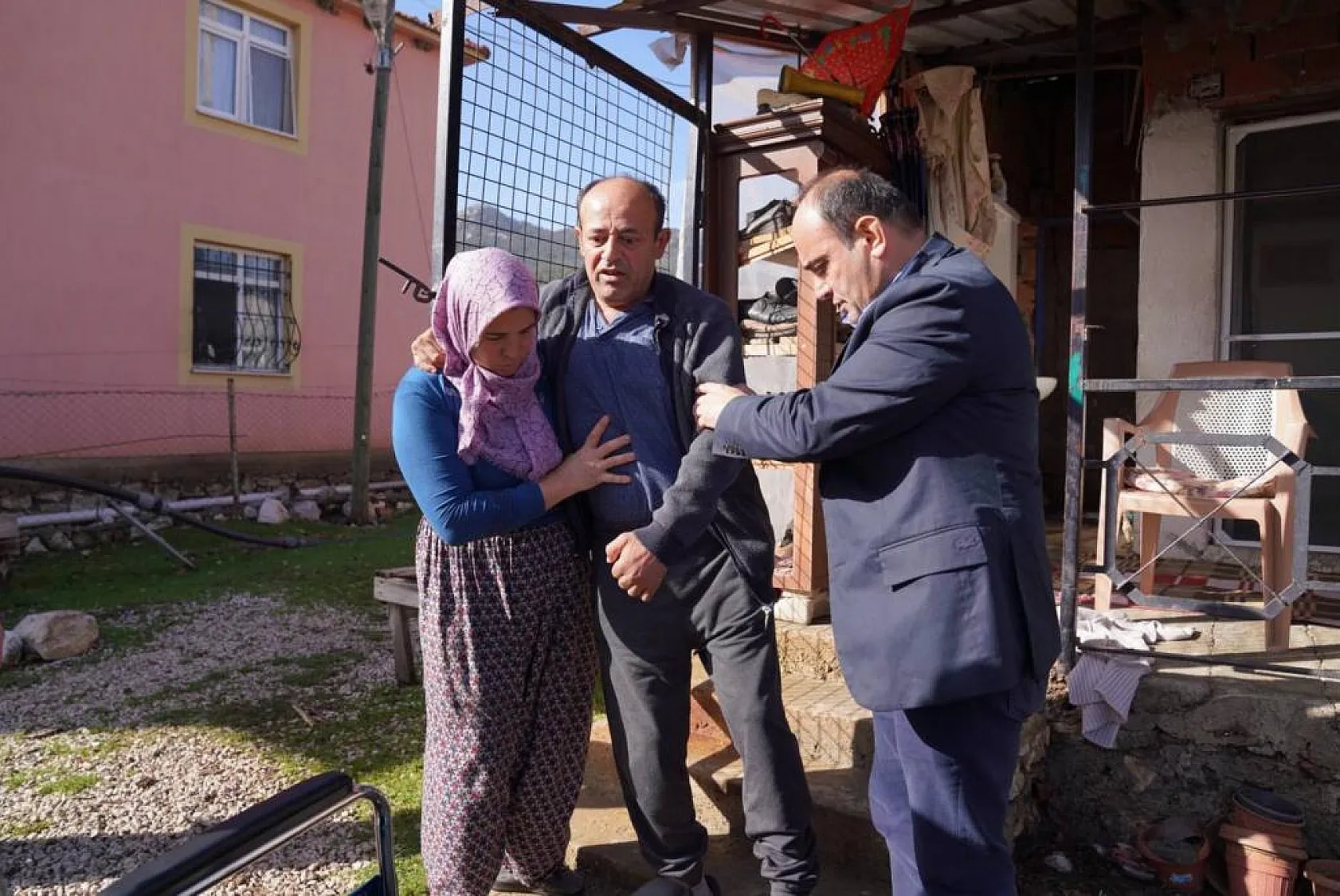 Başkan Akdenizli'den Engelliler Gününde Anlamlı Davranış