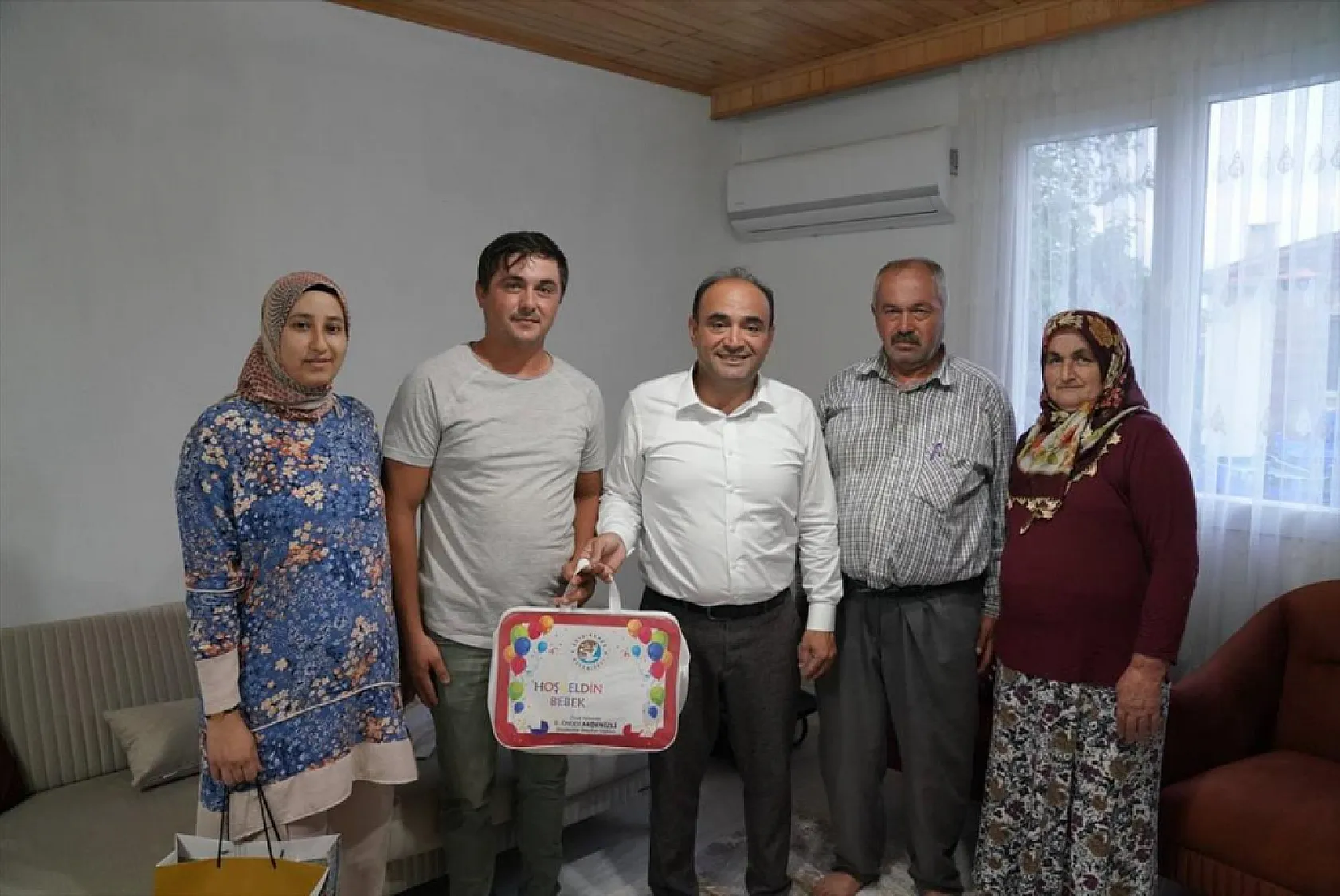 Seydikemer'de 465 Aileye Ulaşıldı