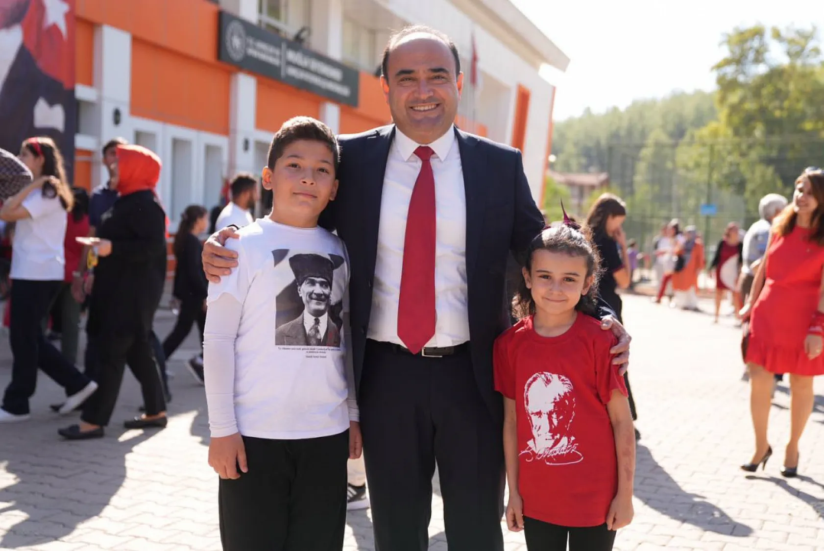 Cumhuriyet Bayramı Seydikemer İlçesinde de Coşkuyla Kutlandı