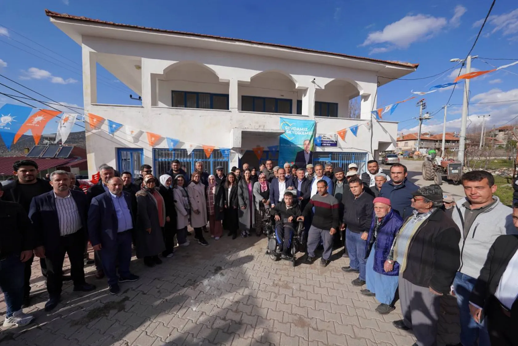 Akdenizli, Seçim Çalışmalarına Yayla Mahallelerinde Devam Etti